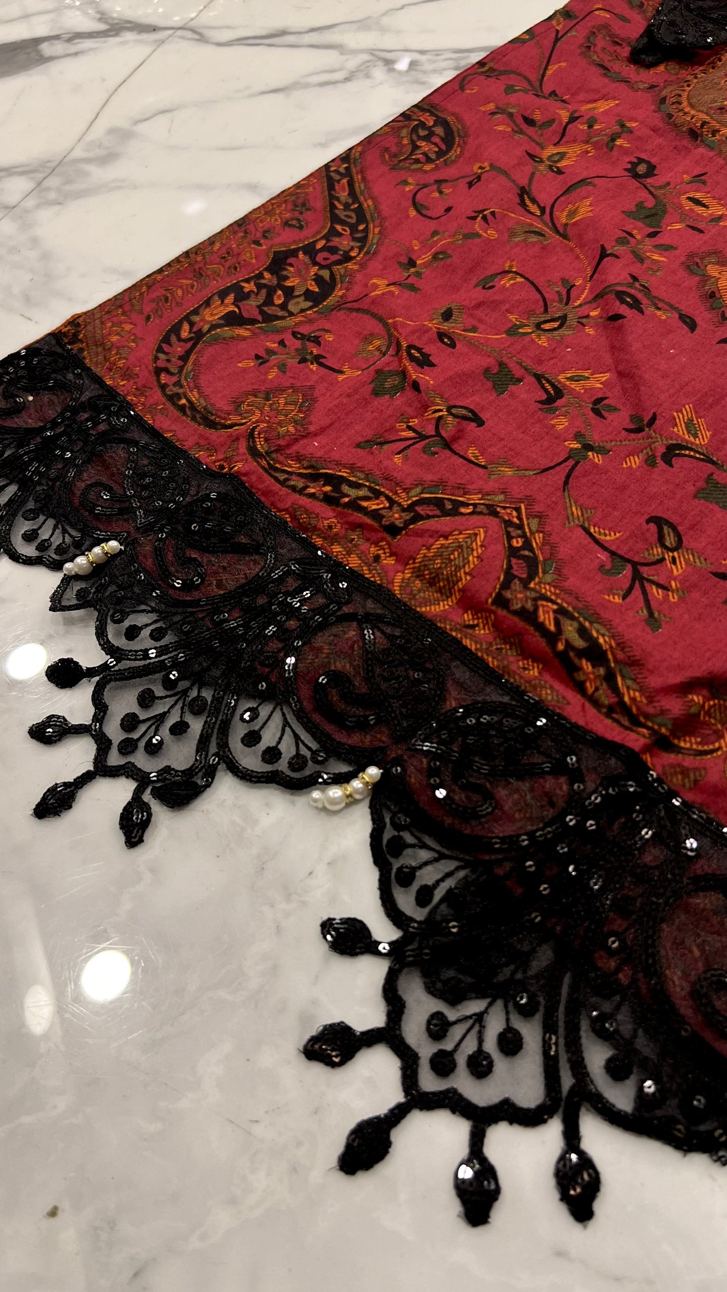 Durefishan Pakistani Lawn Set 01