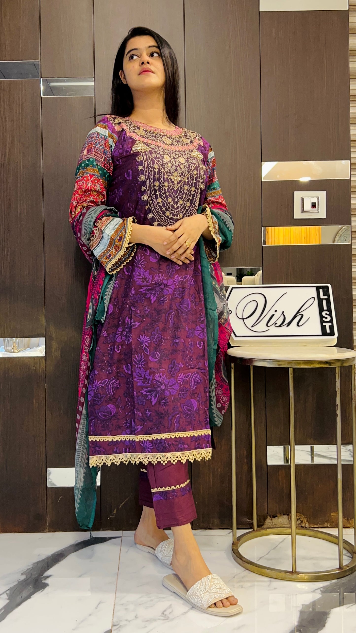 Kiswa Pakistani Lawn Set 01