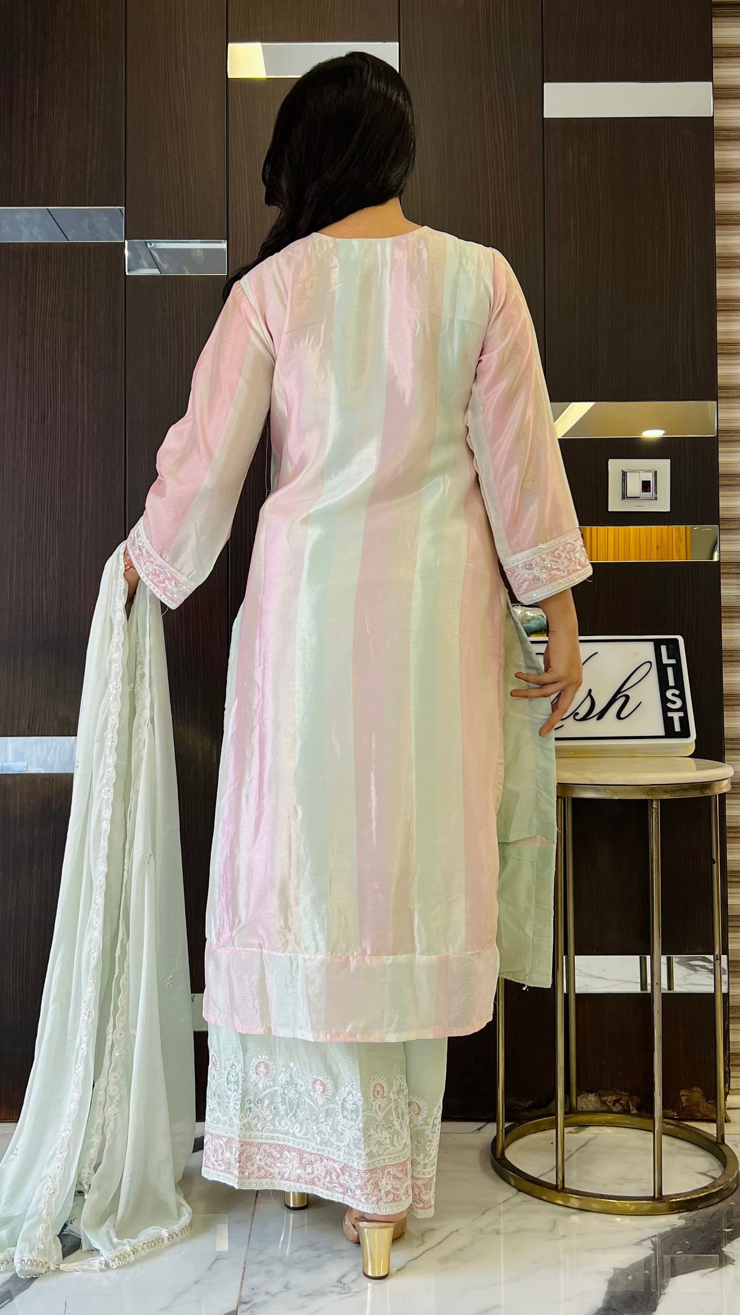 Safeera Pakistani Formal 04