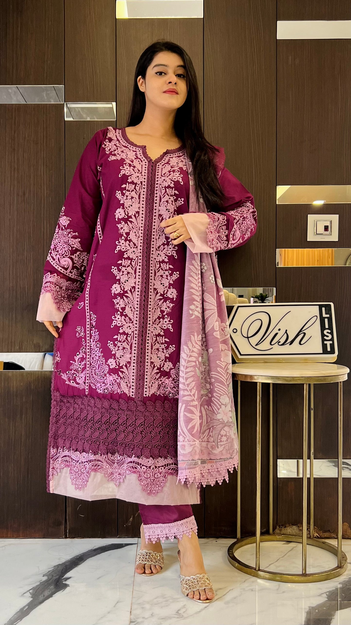 Hania Cutwork Pakistani Lawn Set 01