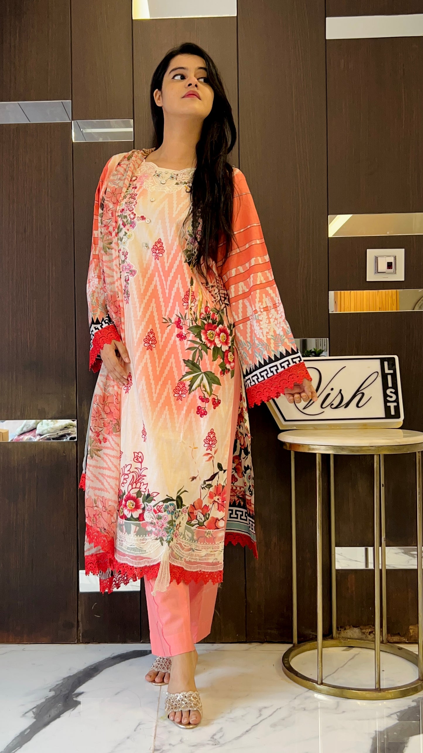 Nida Pakistani Lawn Set 25