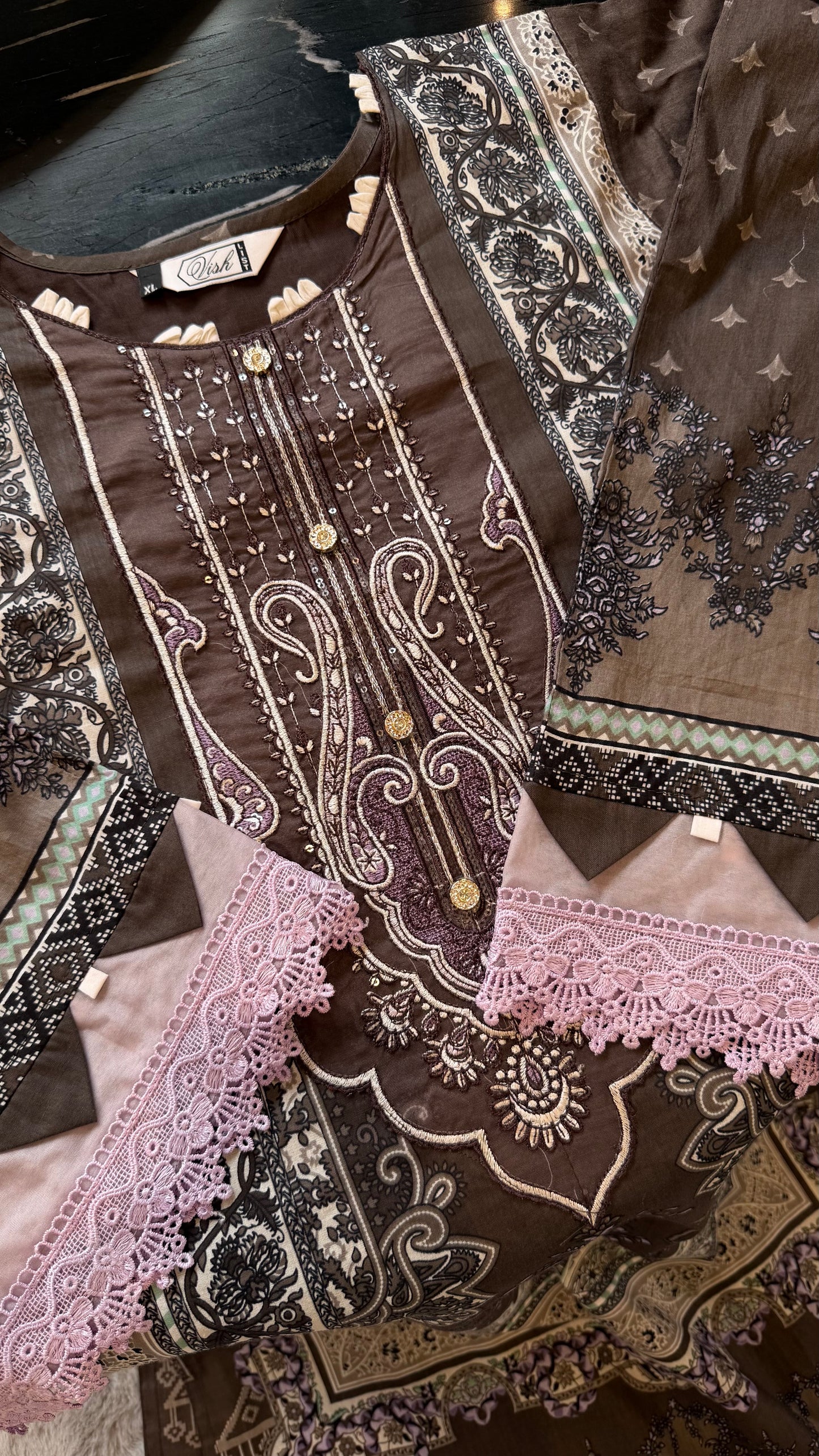 Raunak-e-Ramadan Pakistani Lawn Set 16