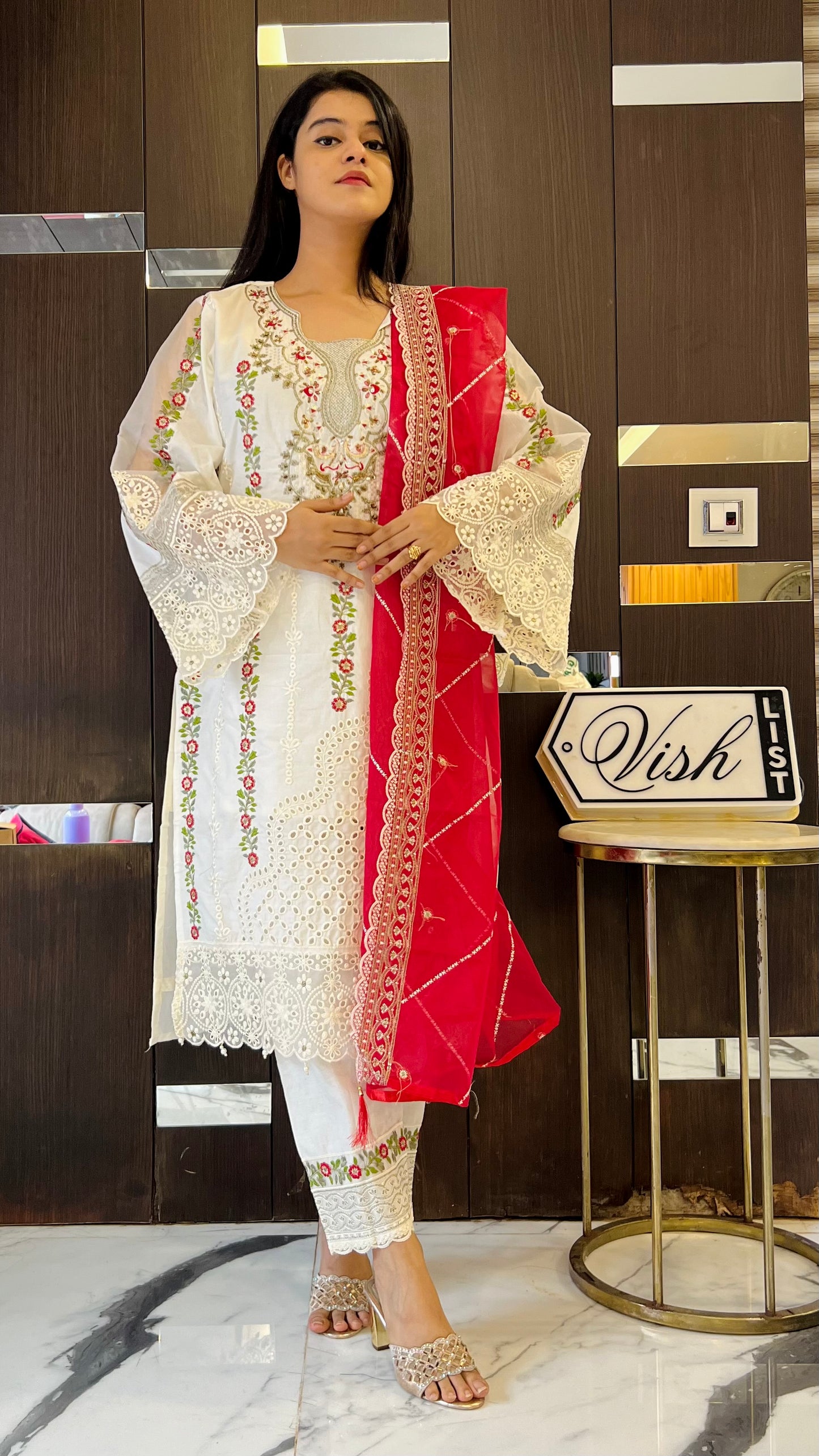 Nazm Pakistani Formal Set 21