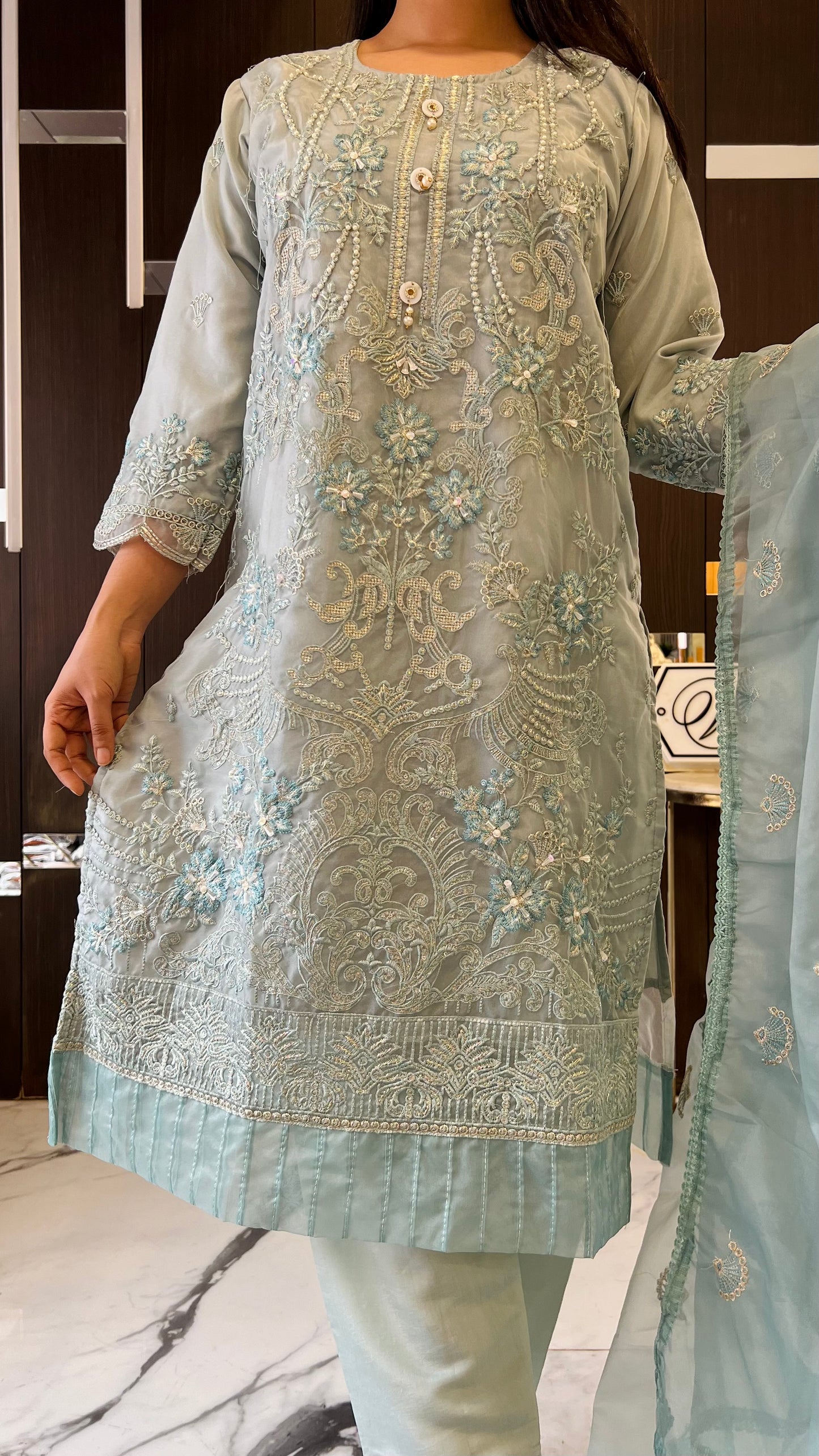 Nazm Pakistani Formal Set 01