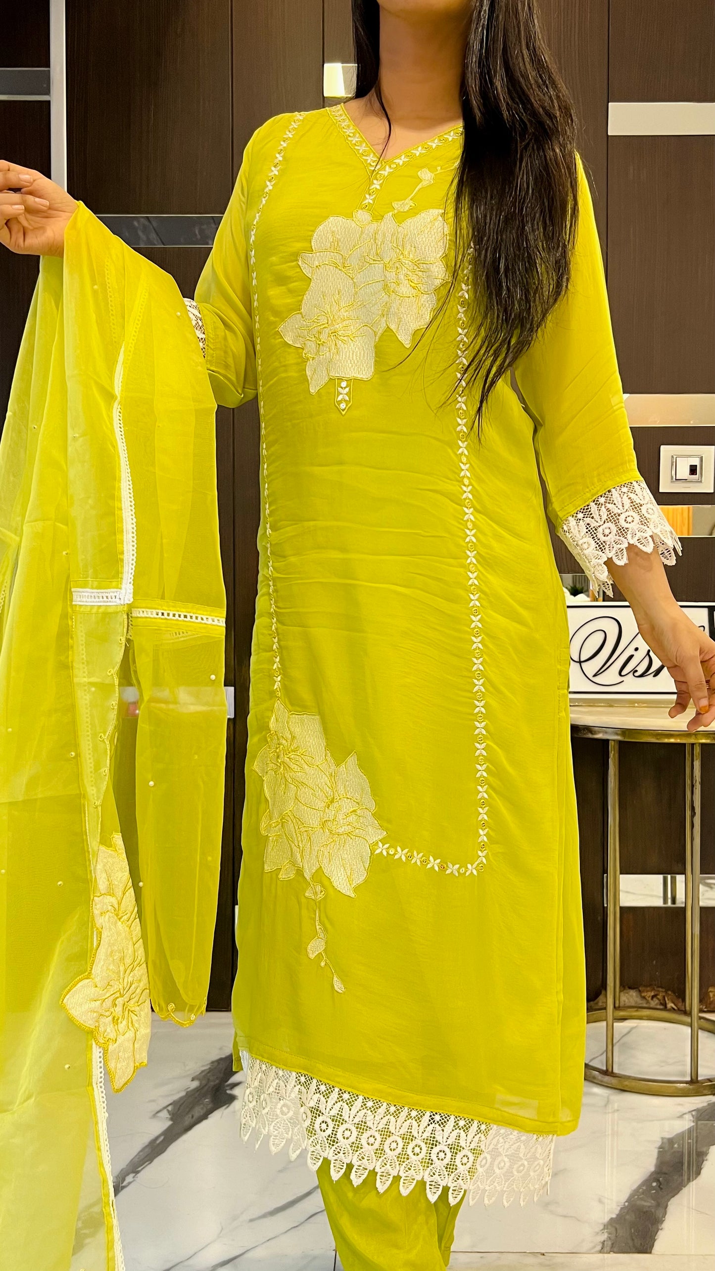 Nazm Pakistani Formal Set 18