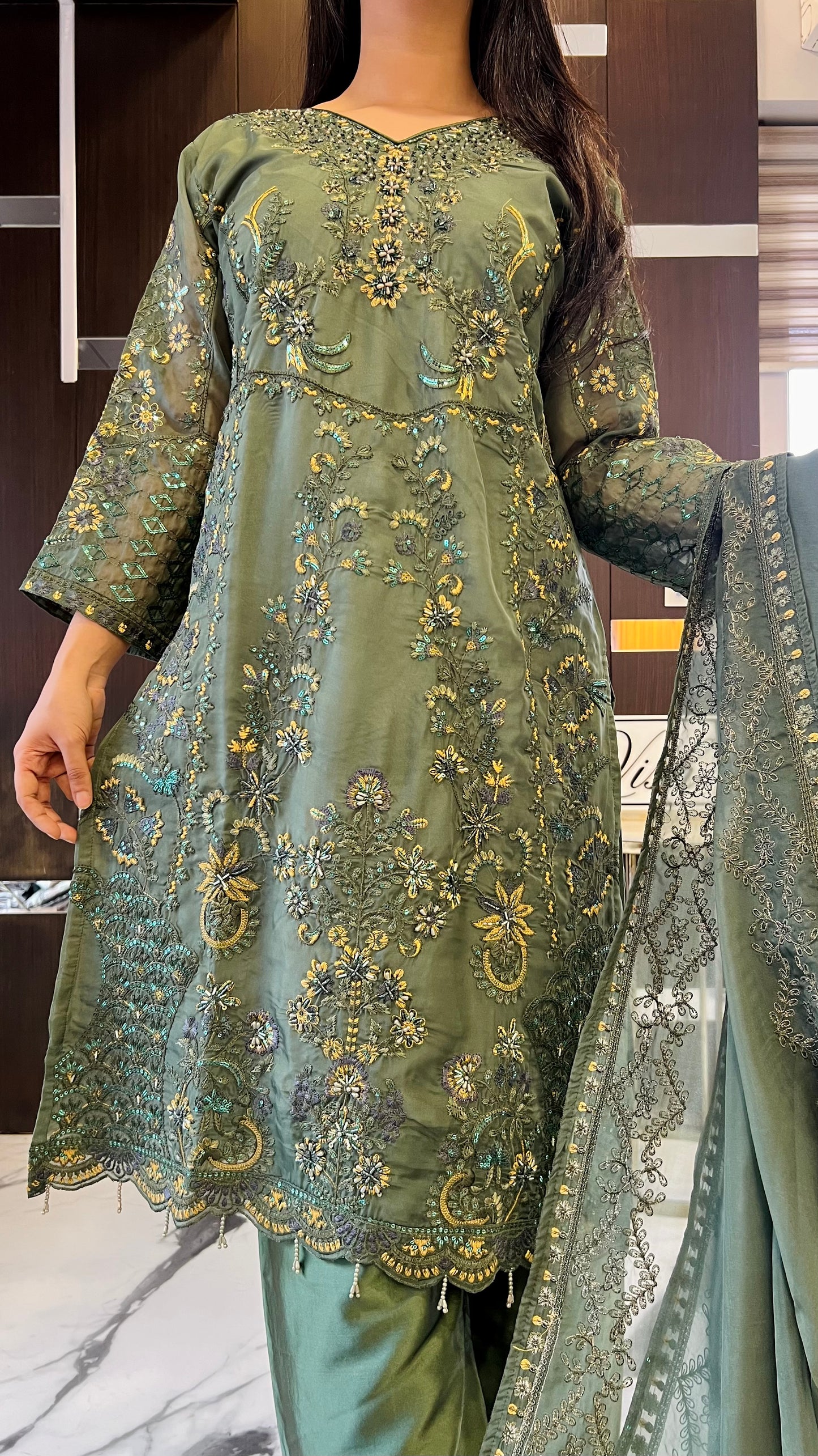 Nazm Pakistani Formal Set 24