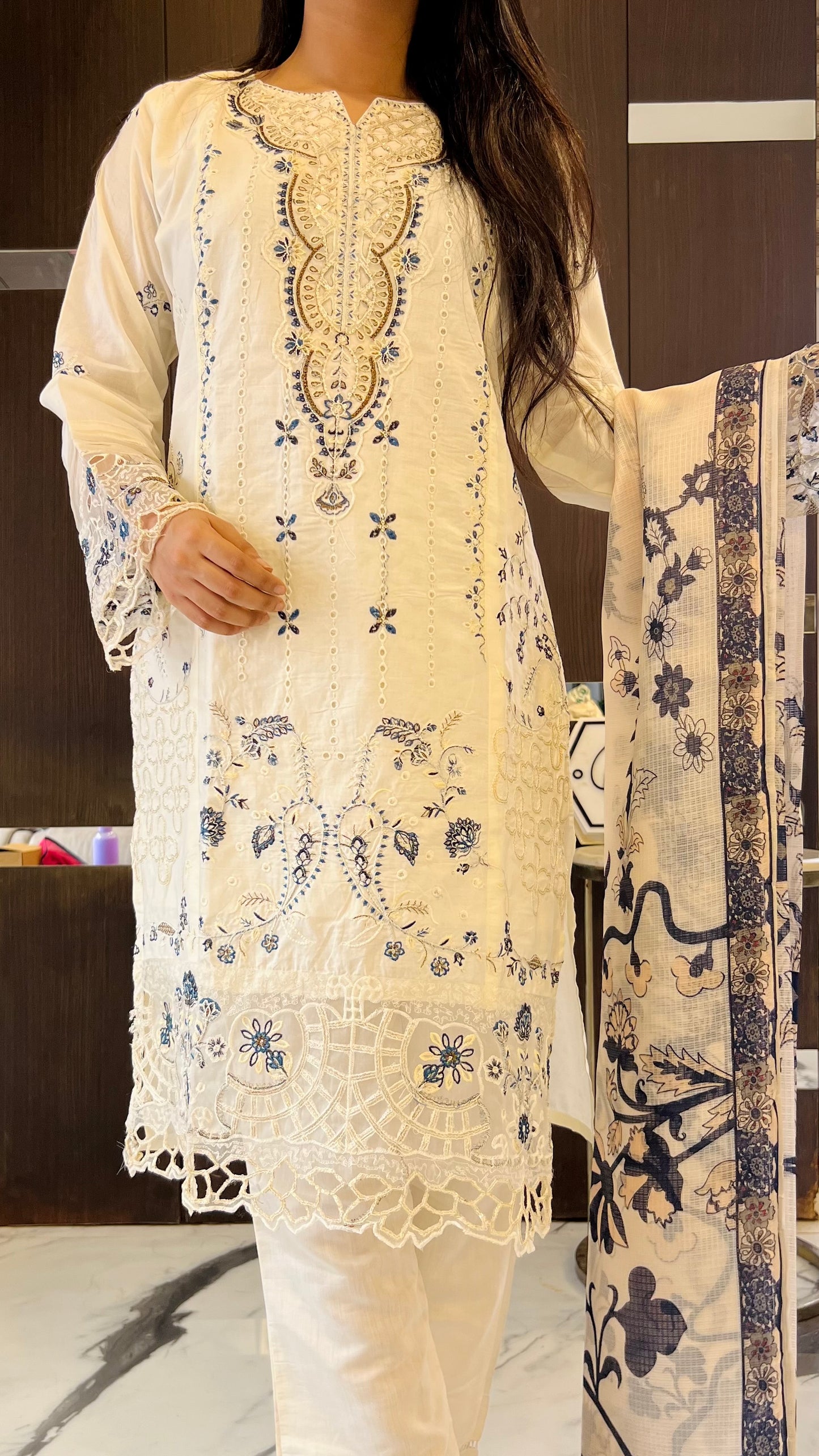 Nazm Pakistani Formal Set 09