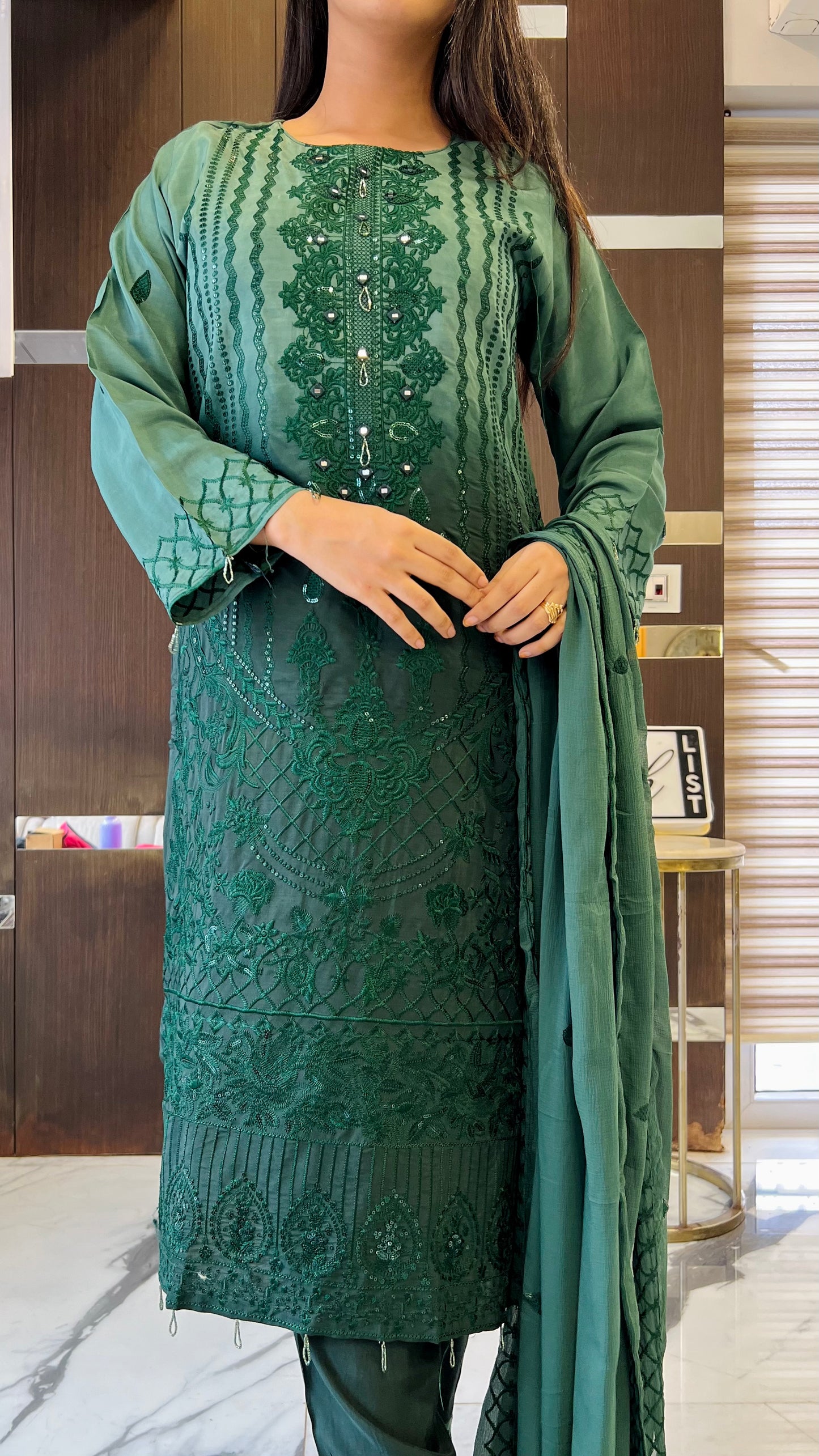 Nazm Pakistani Formal Set 14