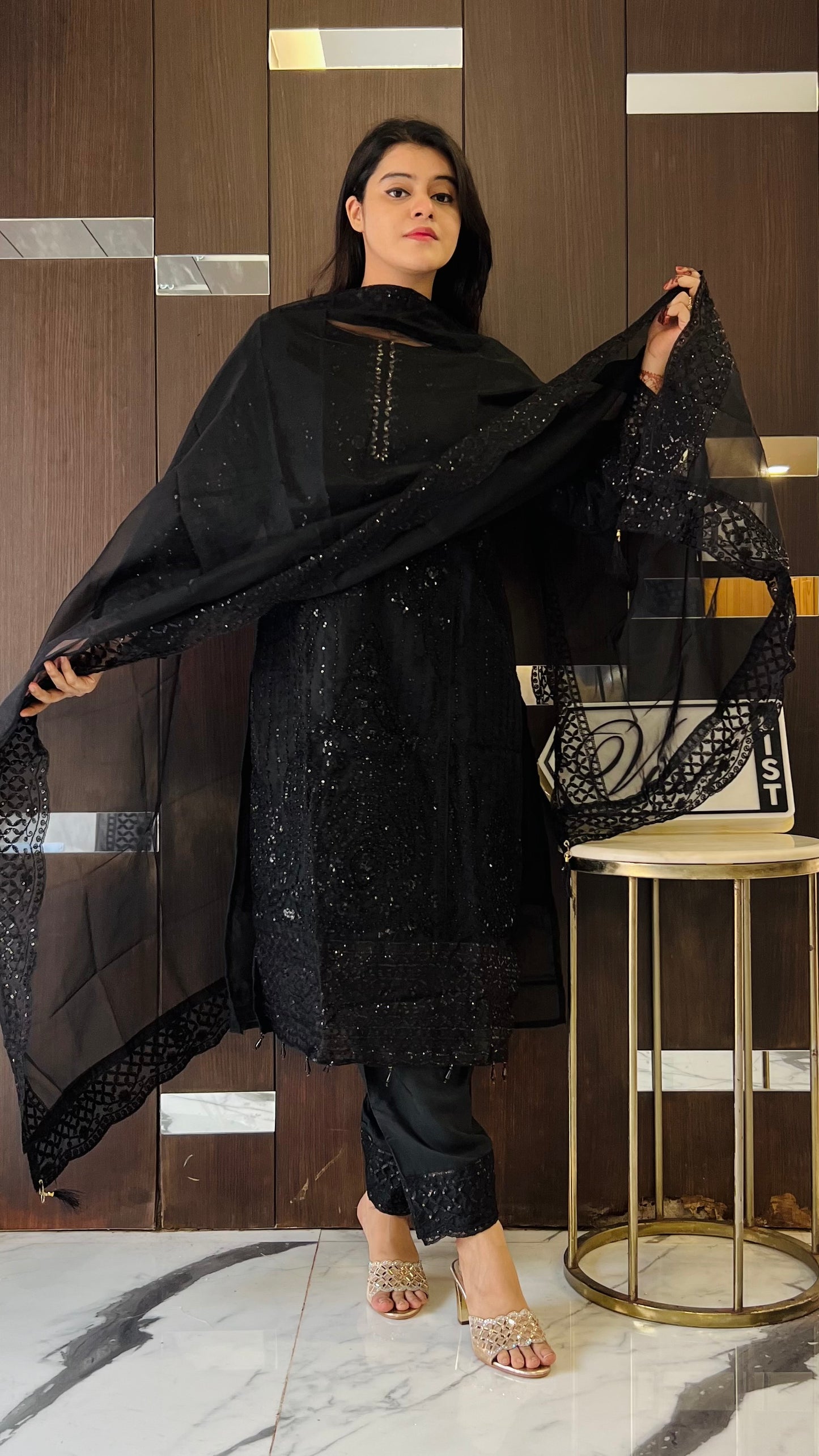 Safeera Pakistani Formal 10