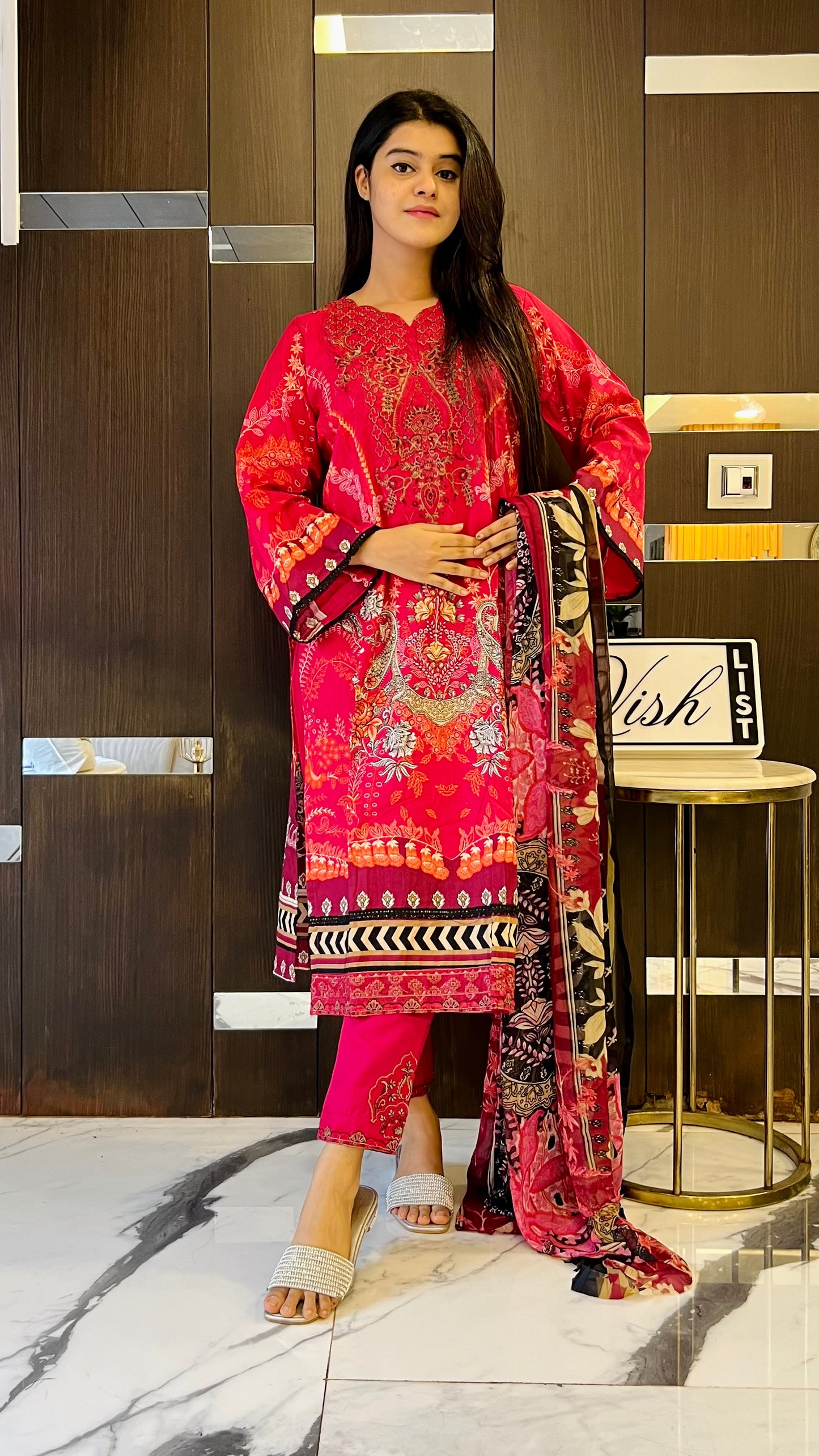 Pakistani Lawn Set LS 53