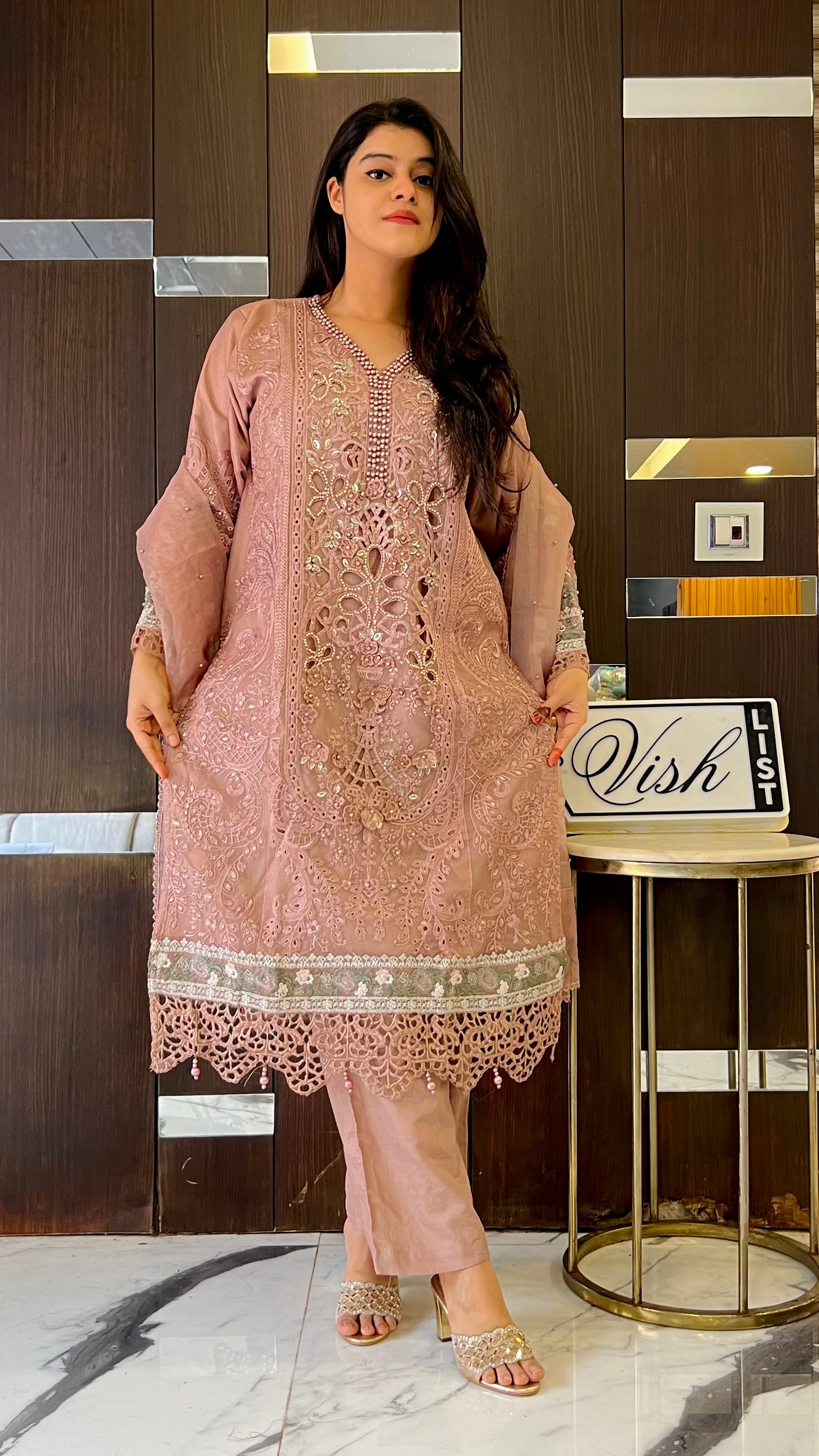 Safeera Pakistani Formal 06