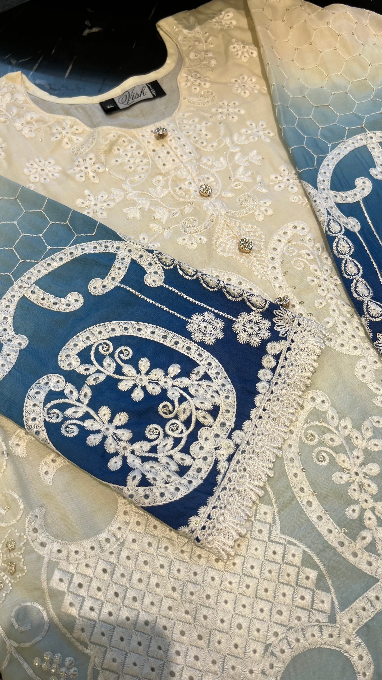 Hania Cutwork Pakistani Lawn Set 07