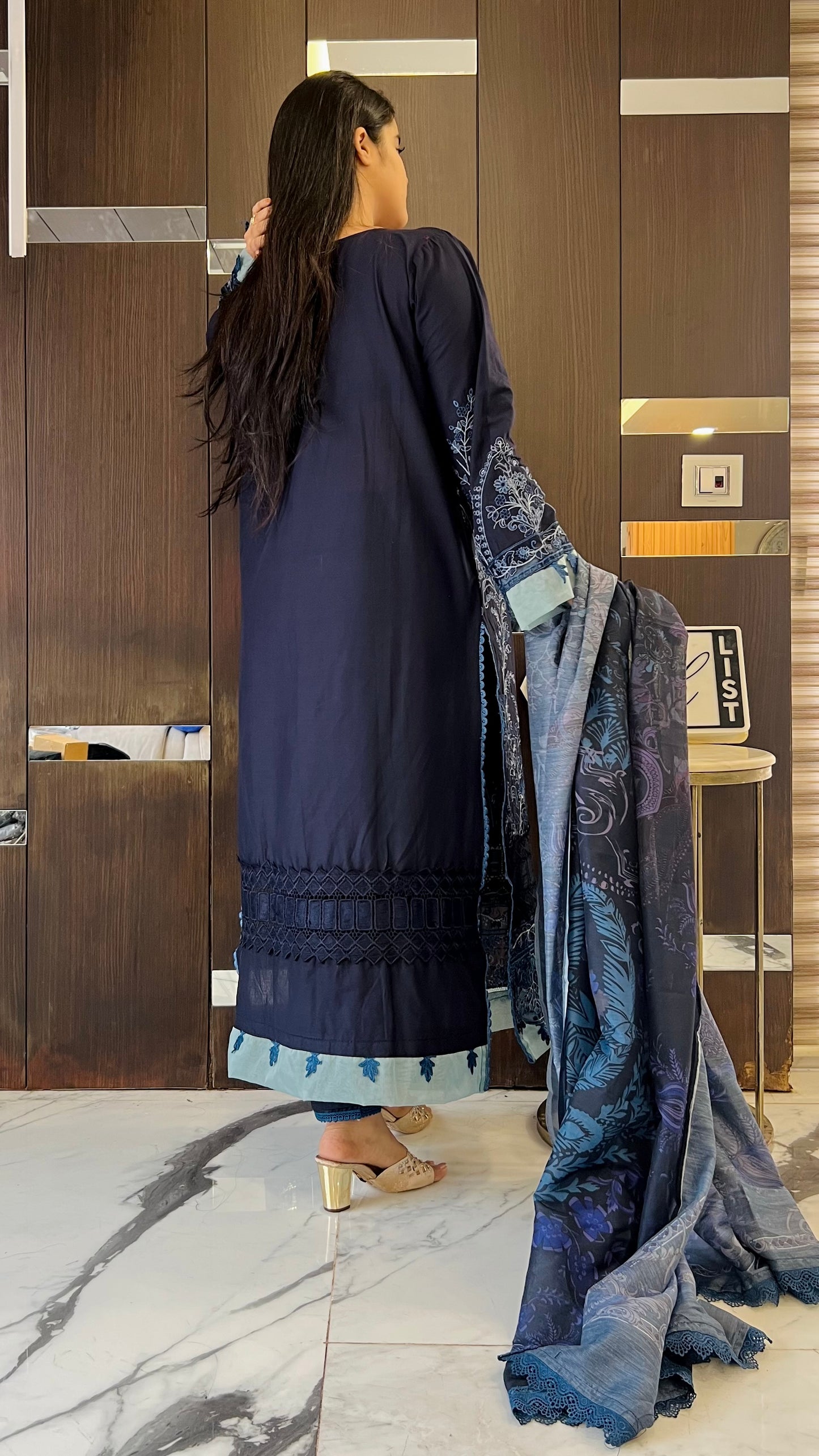Hania Cutwork Pakistani Lawn Set 03