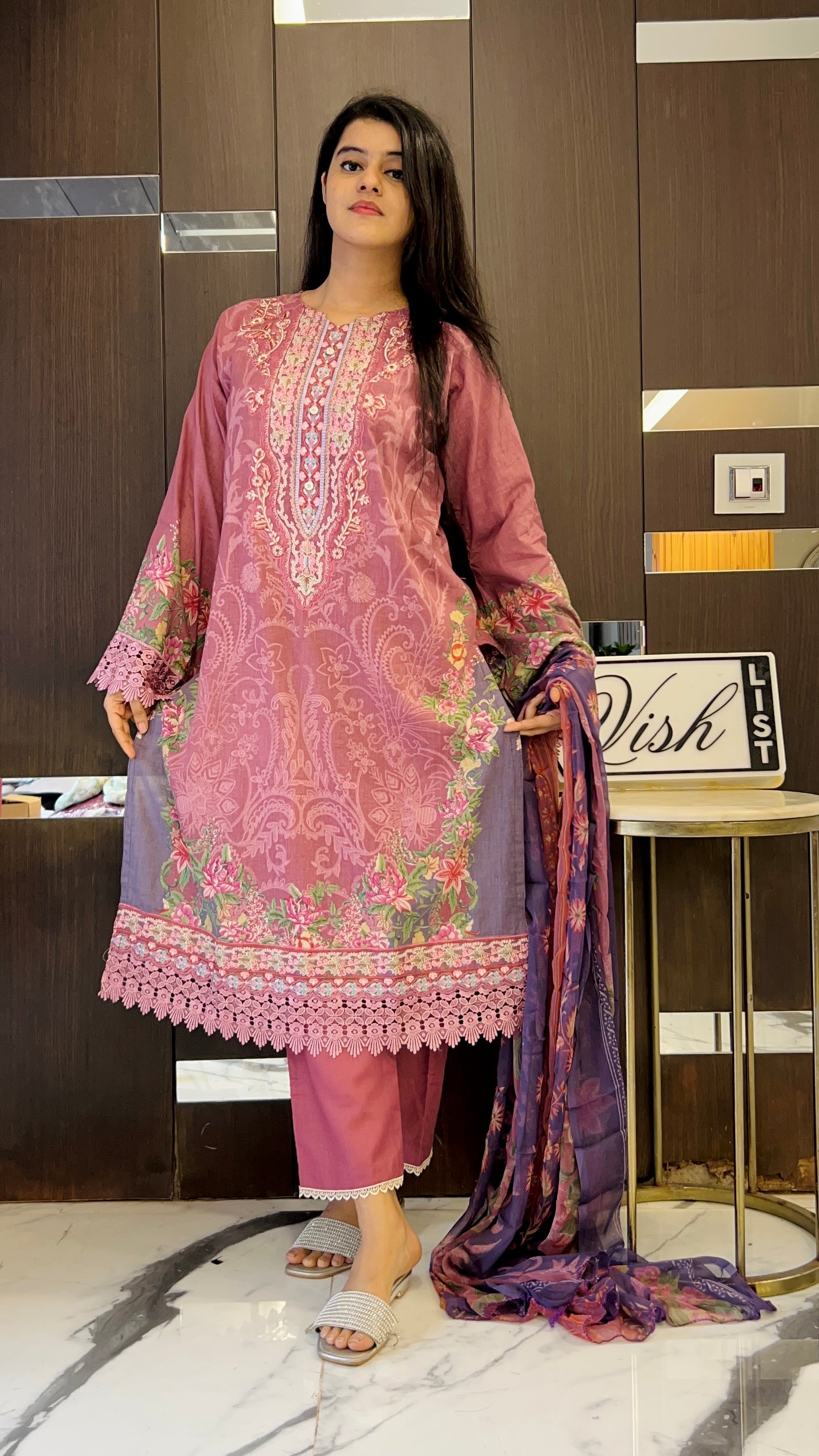 Nida Pakistani Lawn Set 20