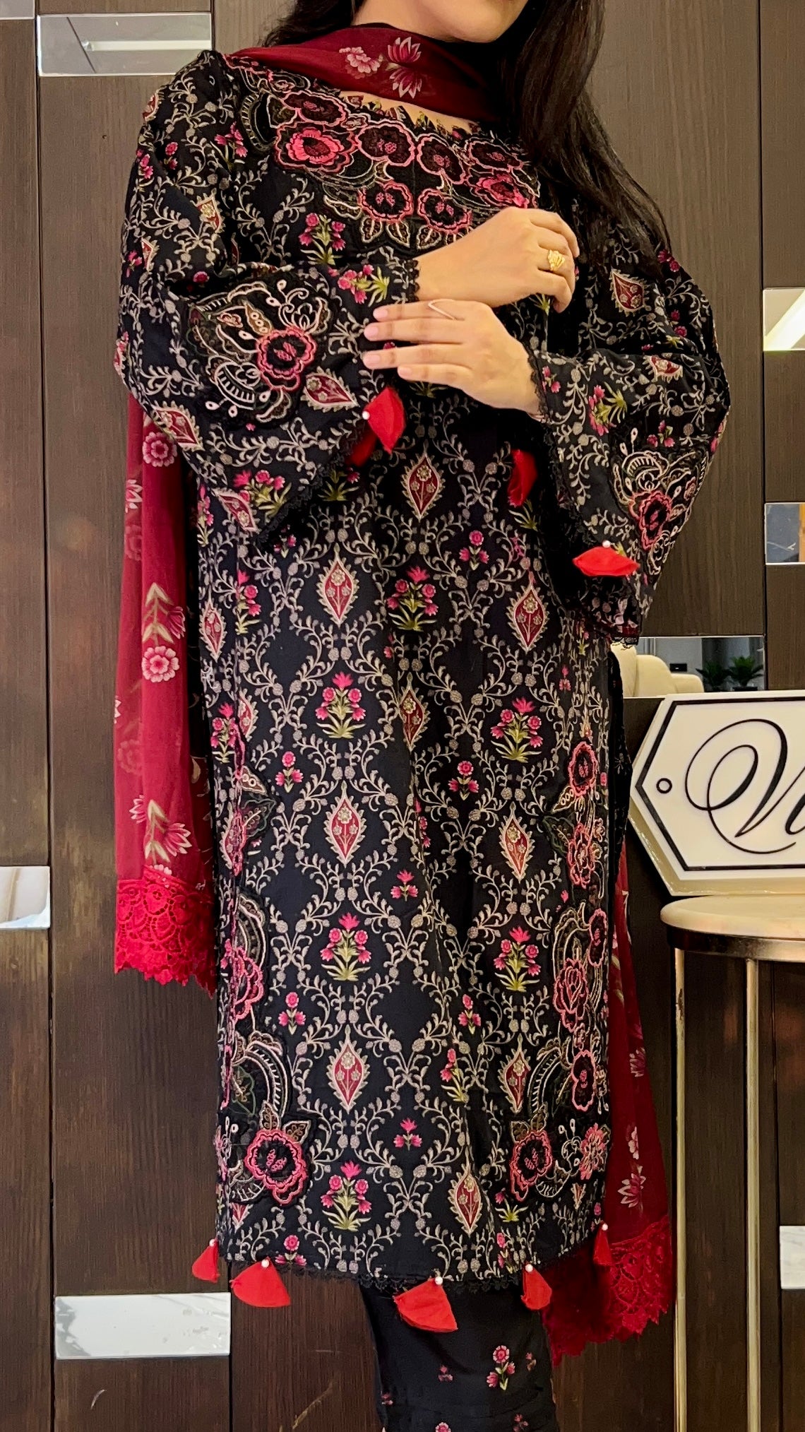 Sharjeena Pakistani Lawn Set 12