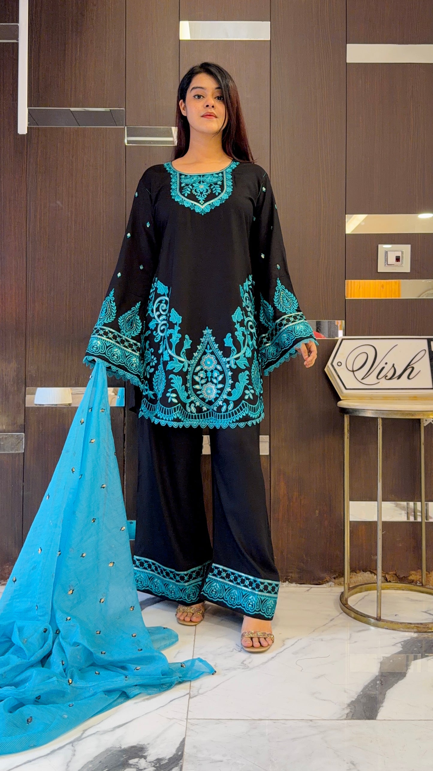 Alizeh Pakistani Semi-Formal Set 04