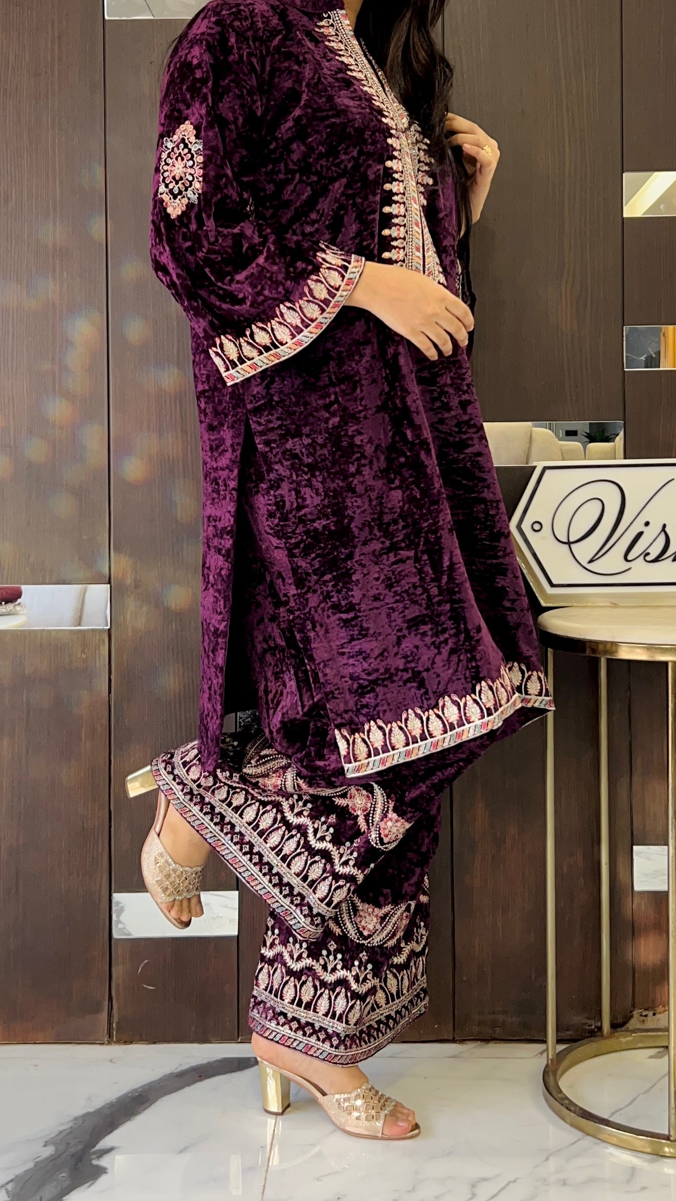 Hira Pakistani Crushed Velvet Suit 17 (Purple)