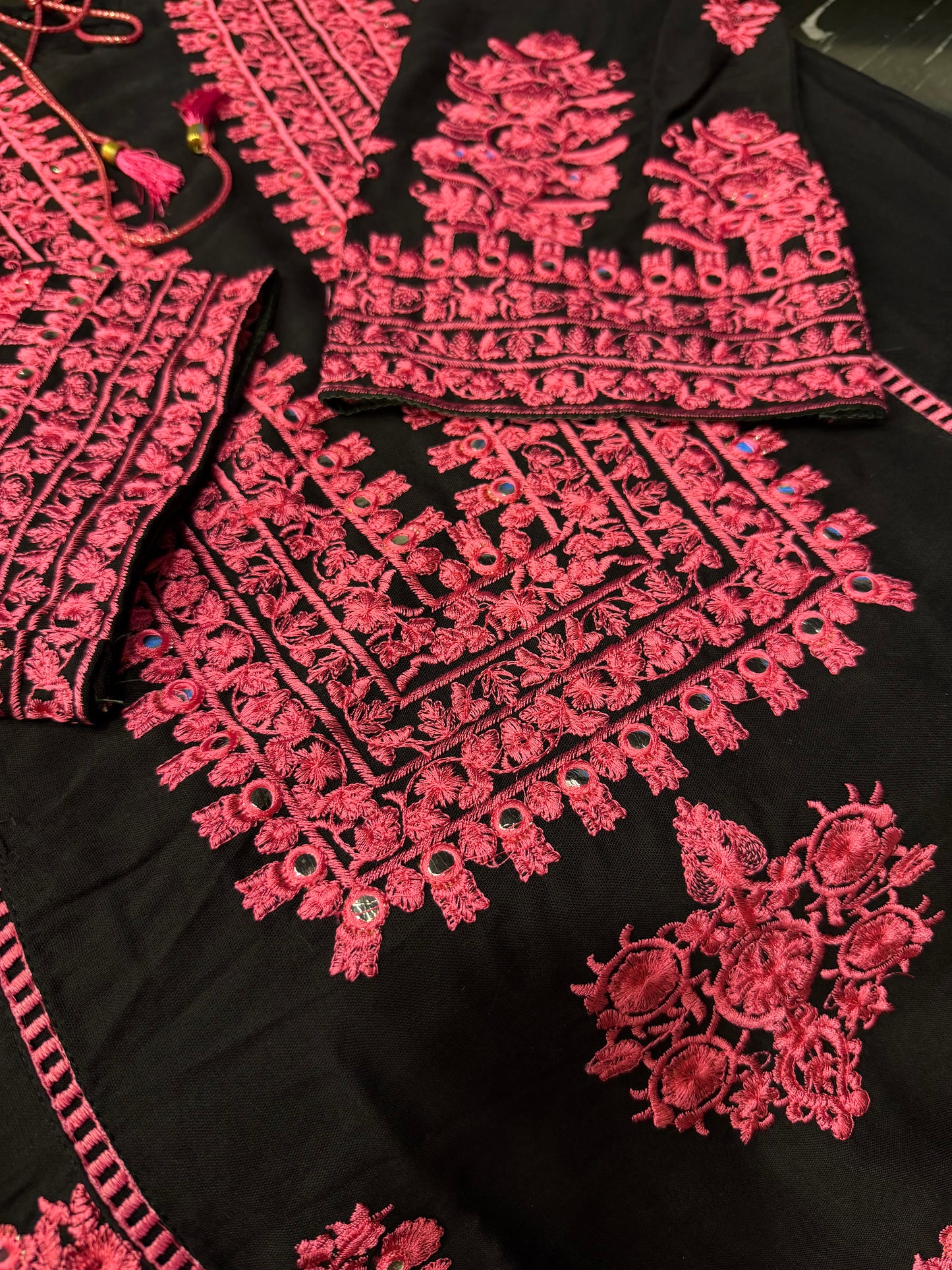 Jugnu Pakistani Farshi Salwar Set 01