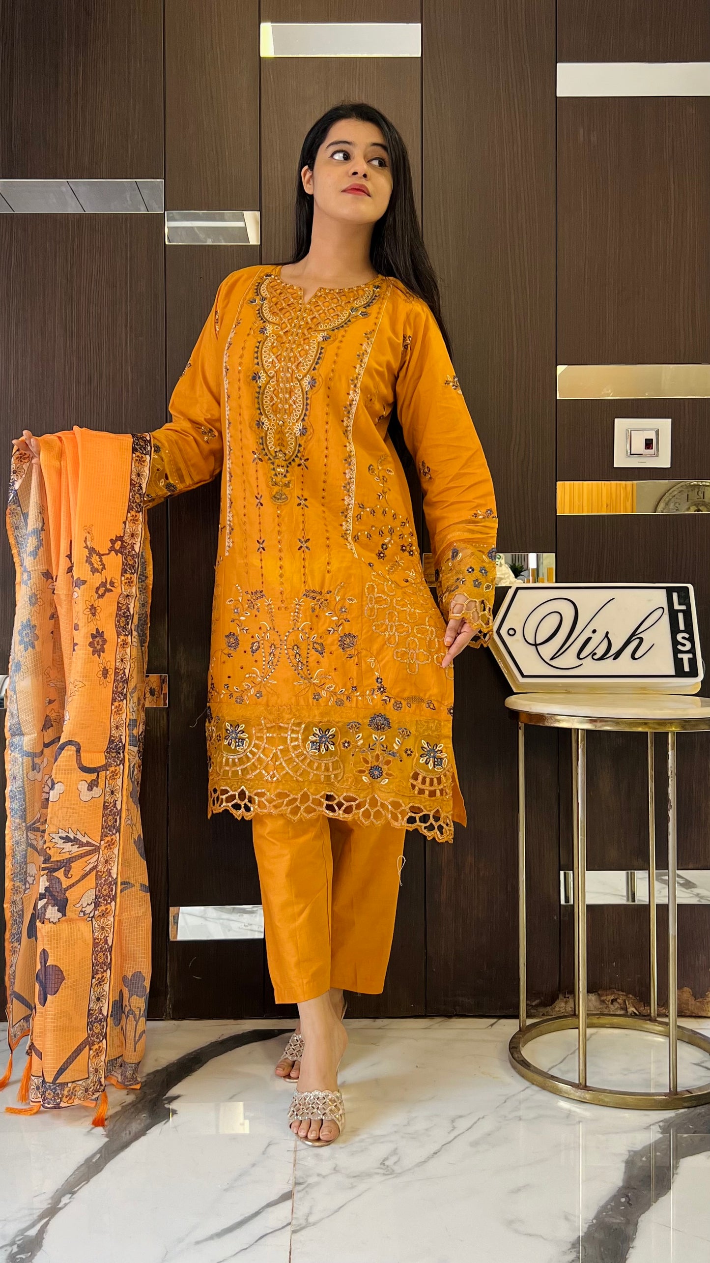 Nazm Pakistani Formal Set 08