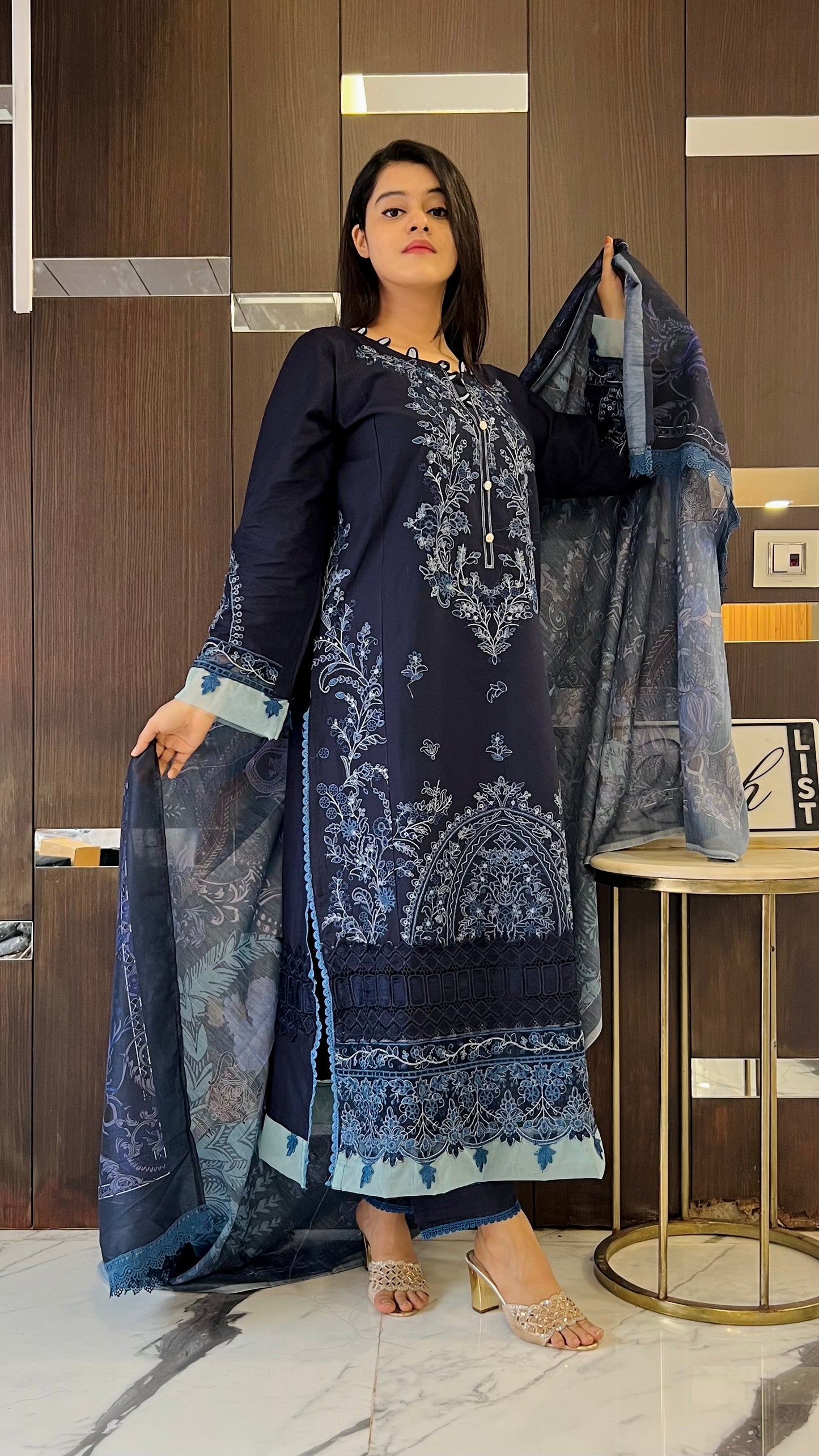 Hania Cutwork Pakistani Lawn Set 03