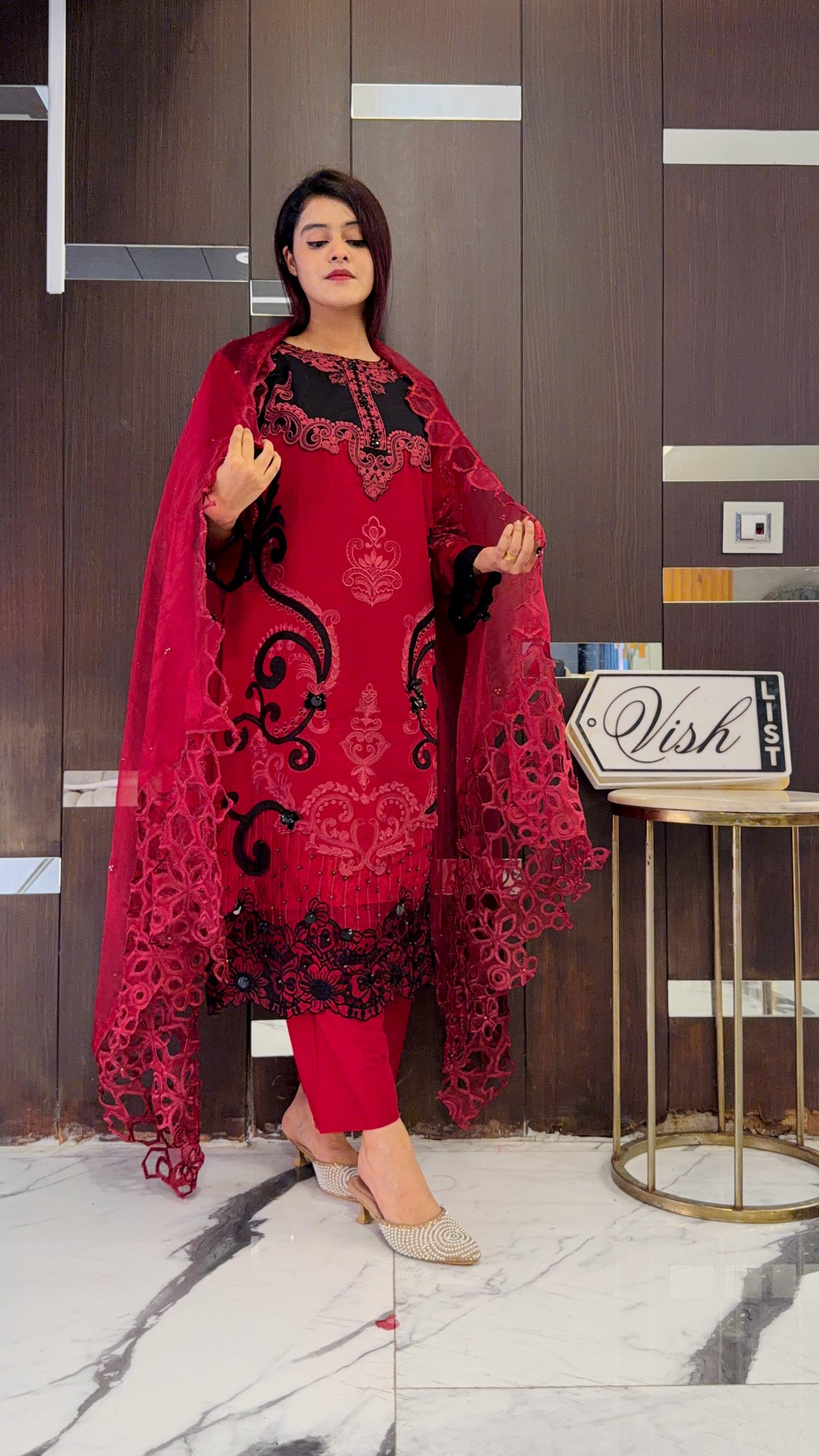 Kifara Pakistani Luxe Lawn Set 07