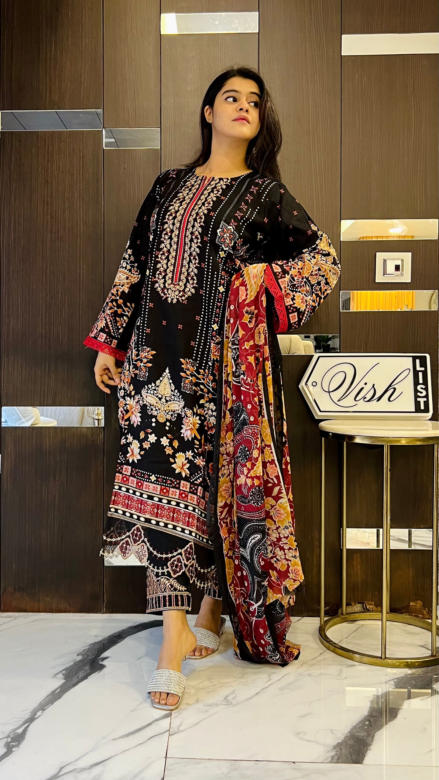 Pakistani Lawn Set LS 56