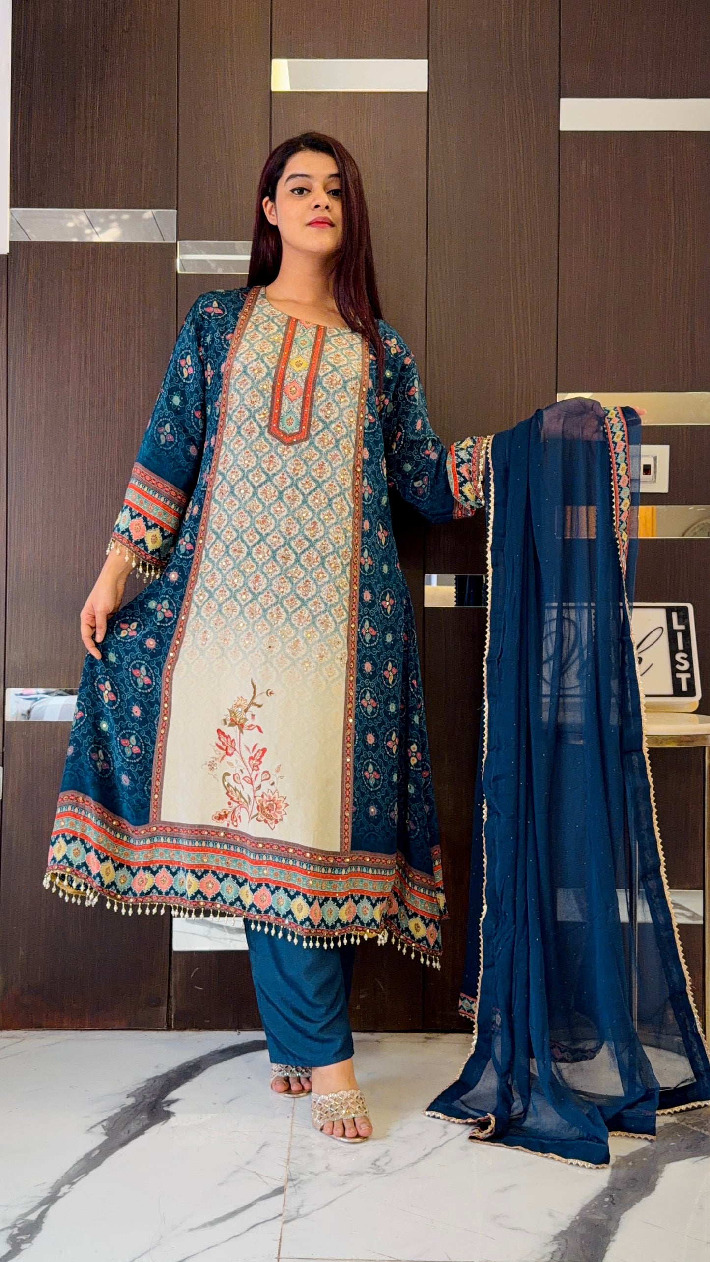 Bahara Pakistani Formal Set 11