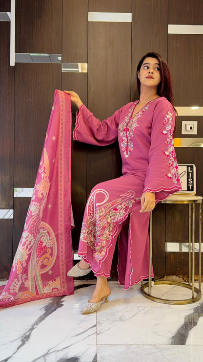 Pari Pakistani Kaftan Set 14