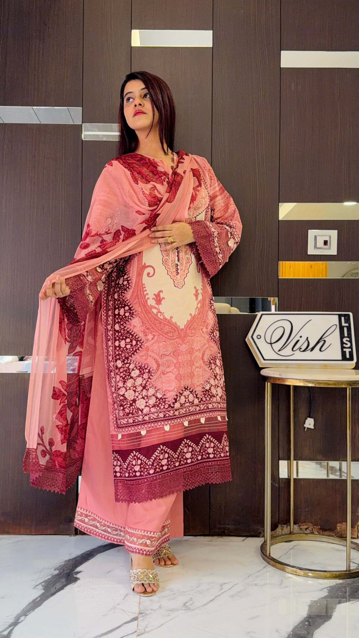 Irha Pakistani Lawn Set 03