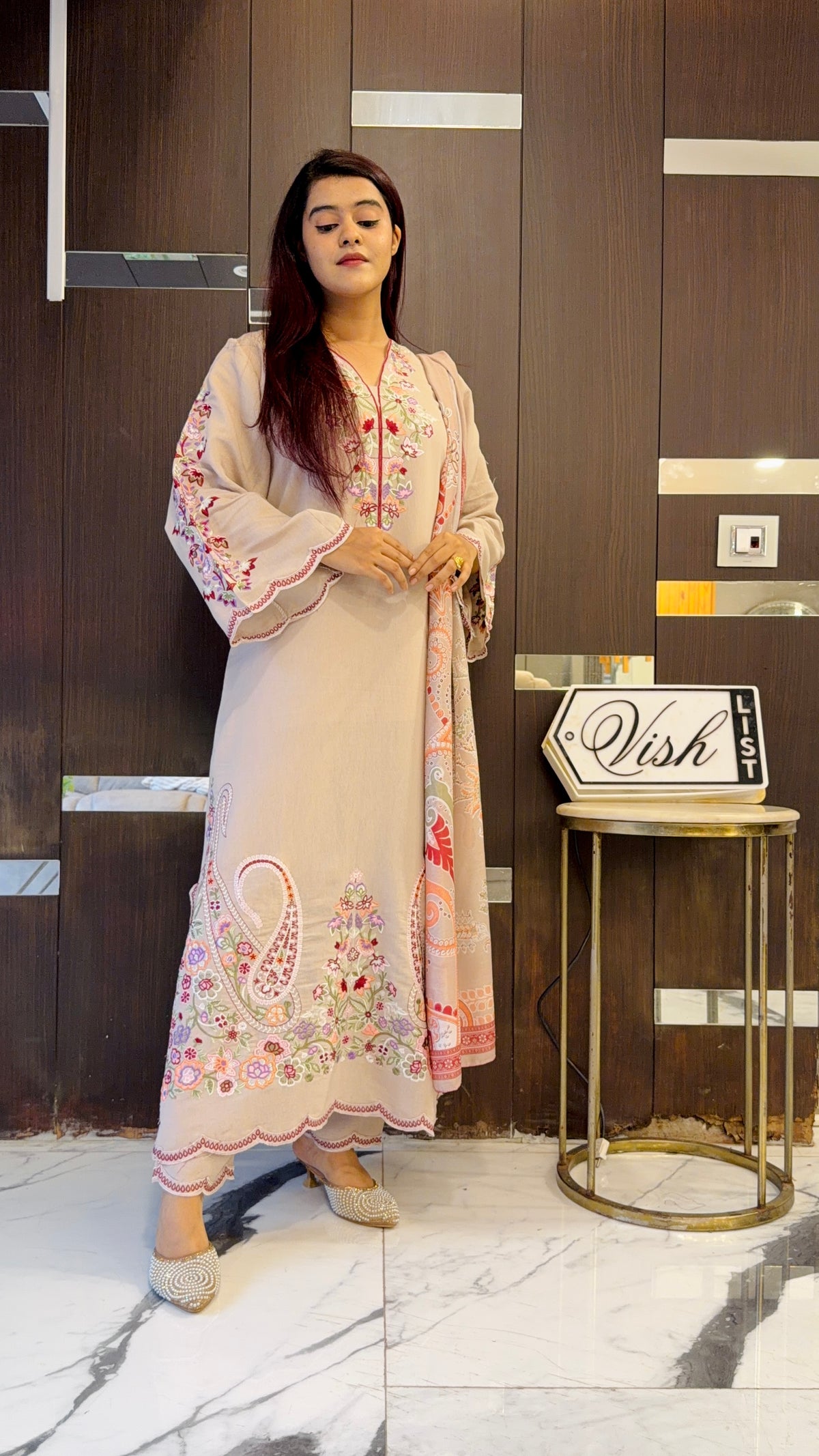 Pari Pakistani Kaftan Set 20