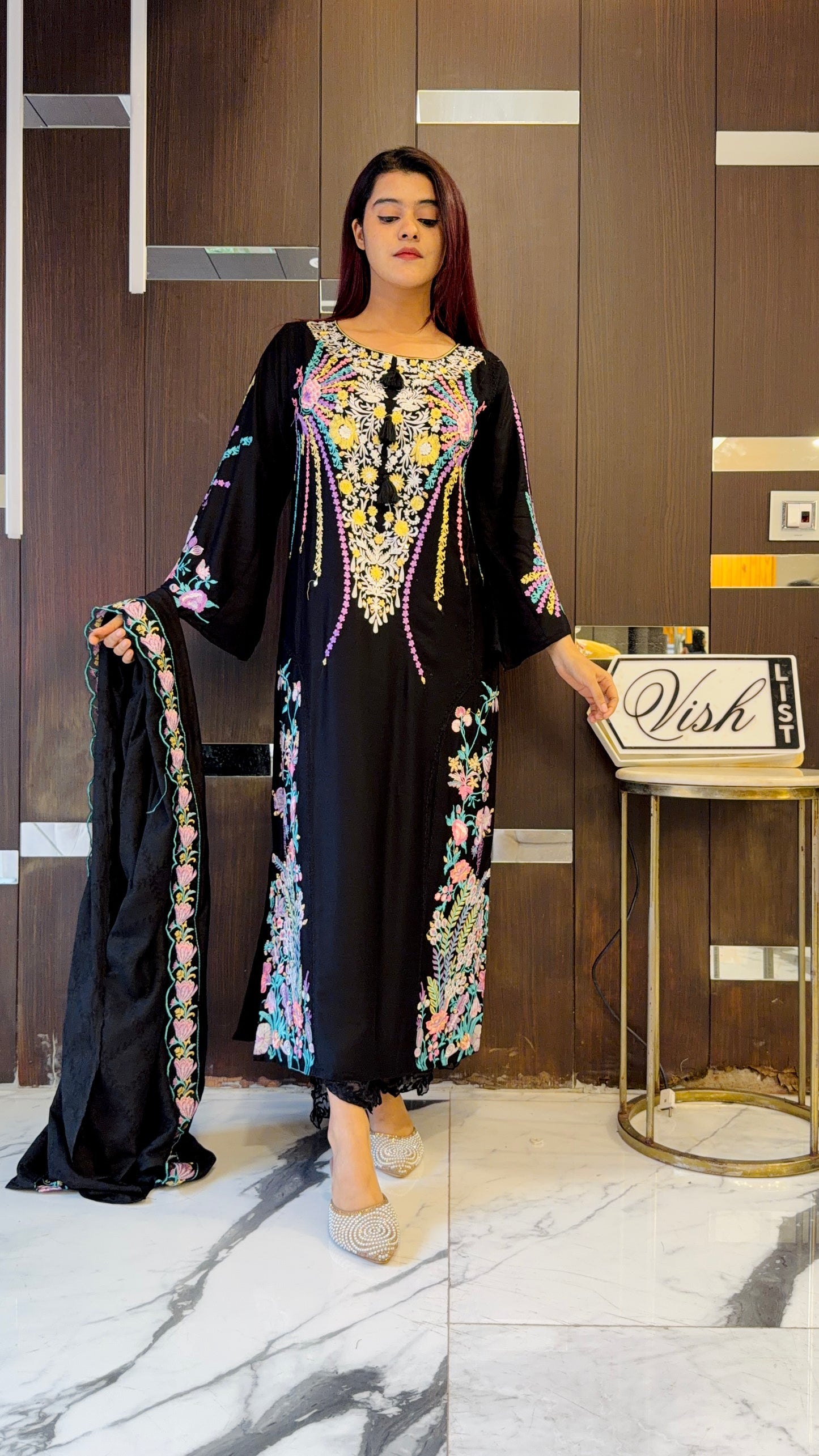 Pari Pakistani Kaftan Set 02