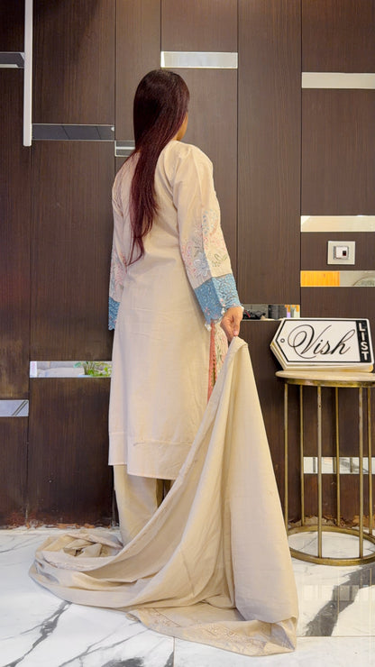 Kifara Pakistani Luxe Lawn Set 03