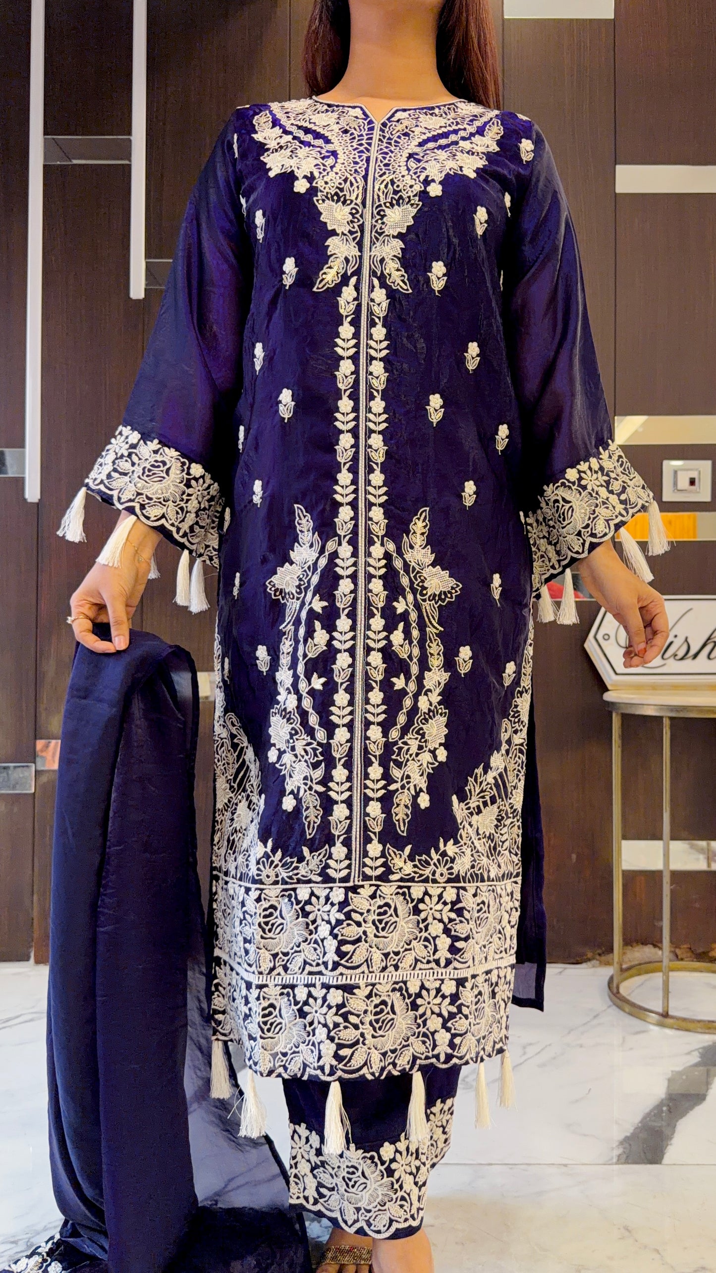 Mariyam Pakistani Formal Set 09