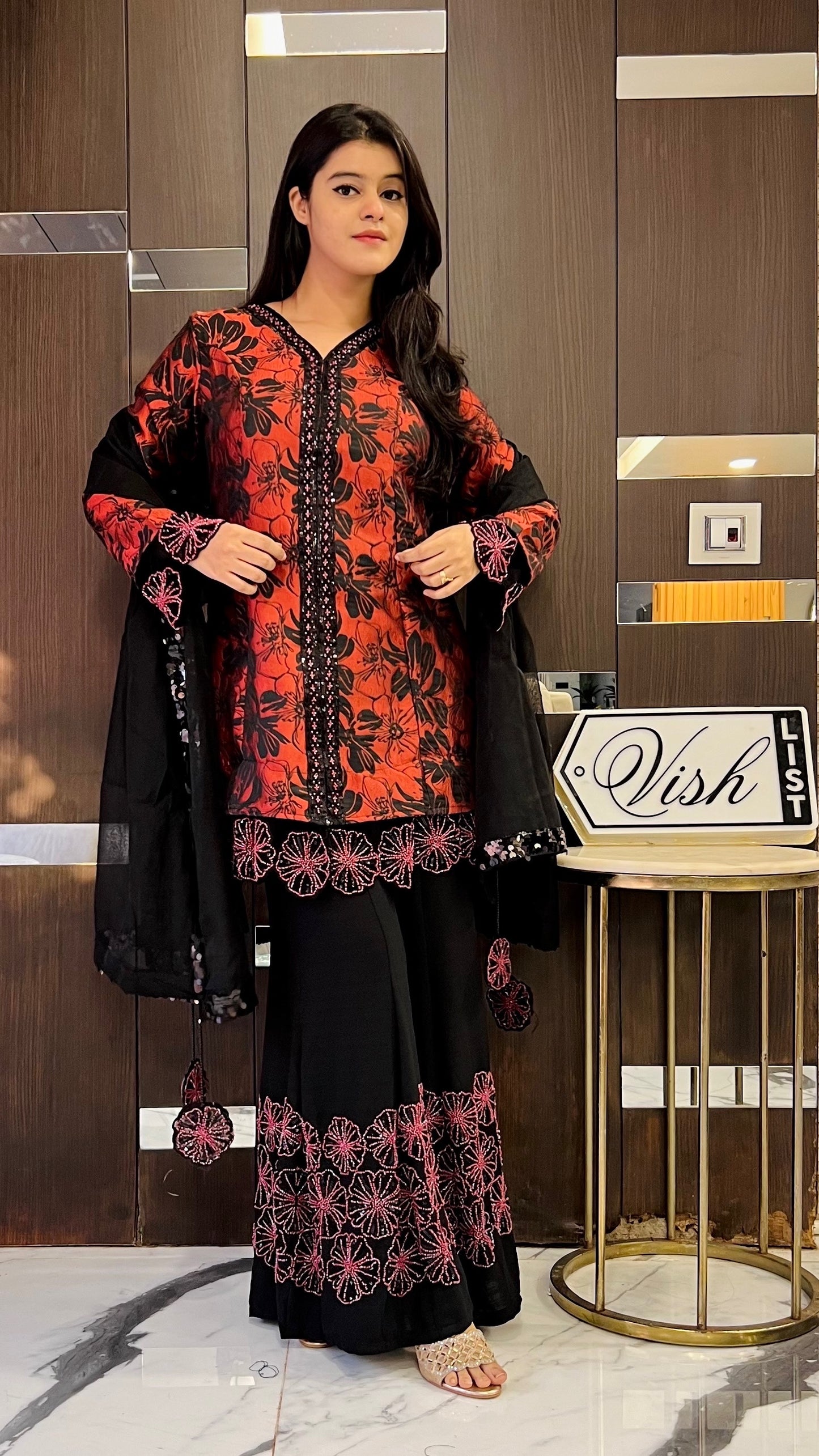 Zehra Luxe Gharara Set 01 (Red)