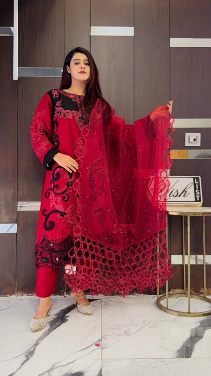 Kifara Pakistani Luxe Lawn Set 07