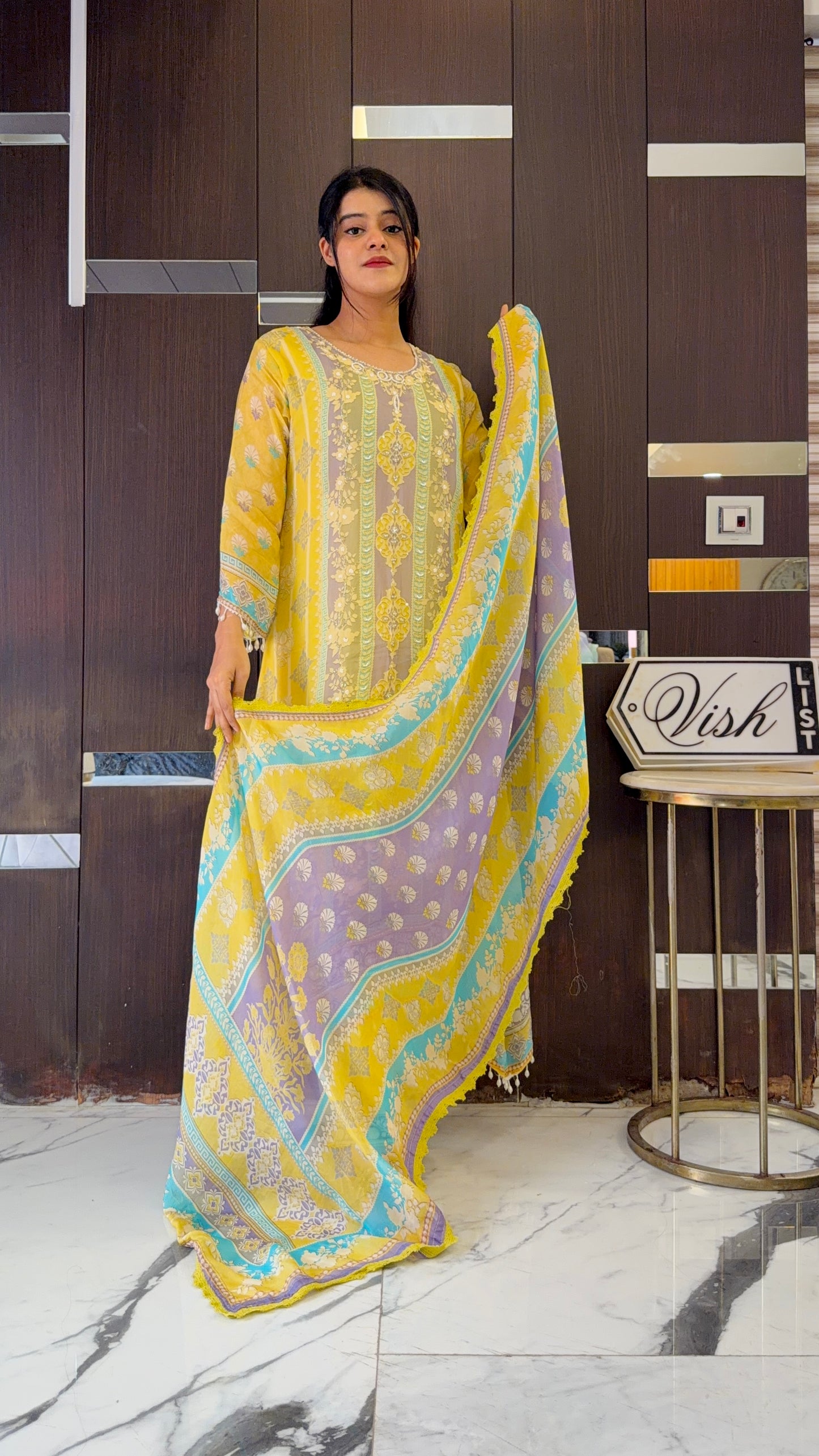 Nayab Pakistani Semi-Formal Set 09