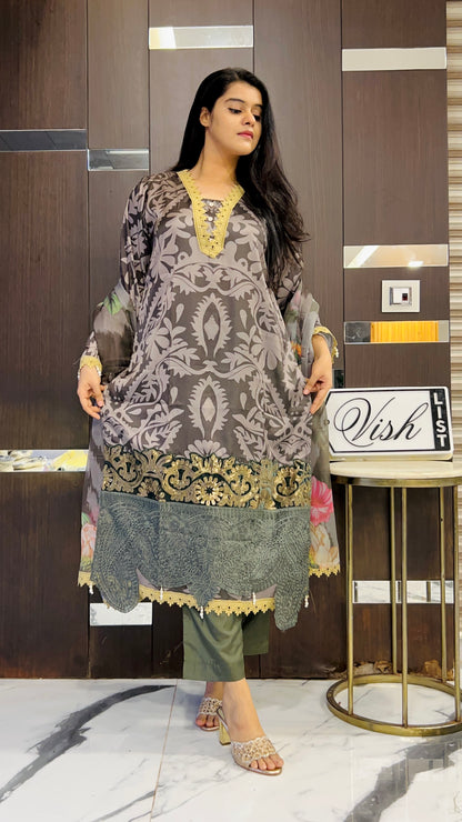 Mahira Pakistani Silk Set 05