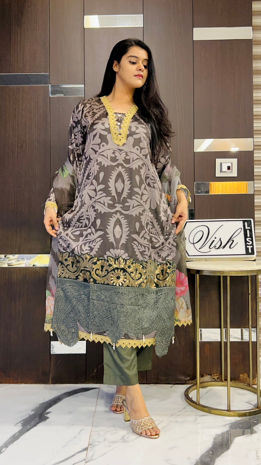 Mahira Pakistani Silk Set 05