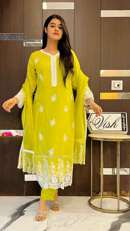 Nazm Pakistani Formal Set 10