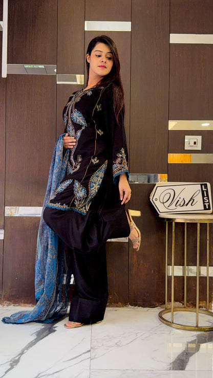 Shafa Pakistani Farshi Salwar Set 05