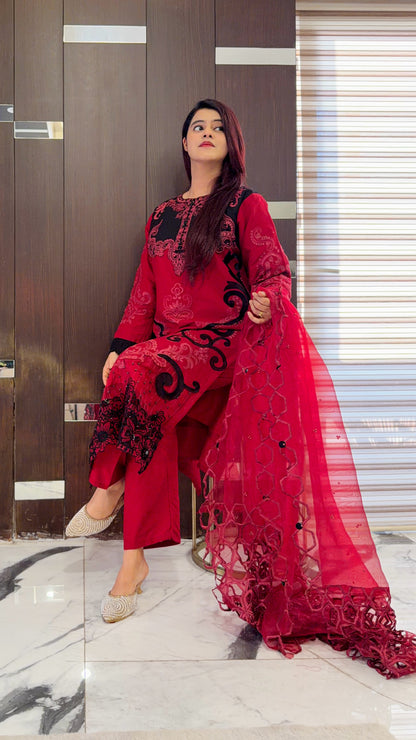 Kifara Pakistani Luxe Lawn Set 07