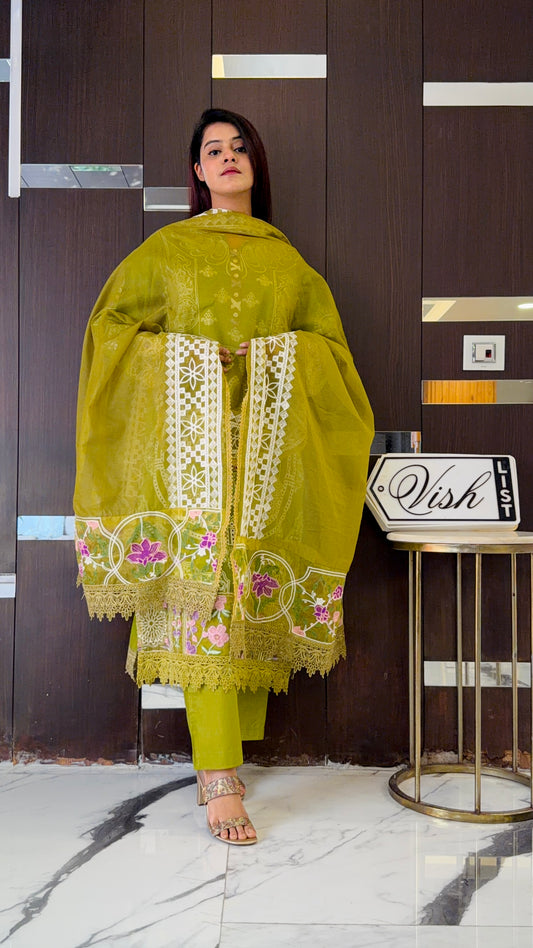 Jazmin Pakistani Luxe Lawn Set 04