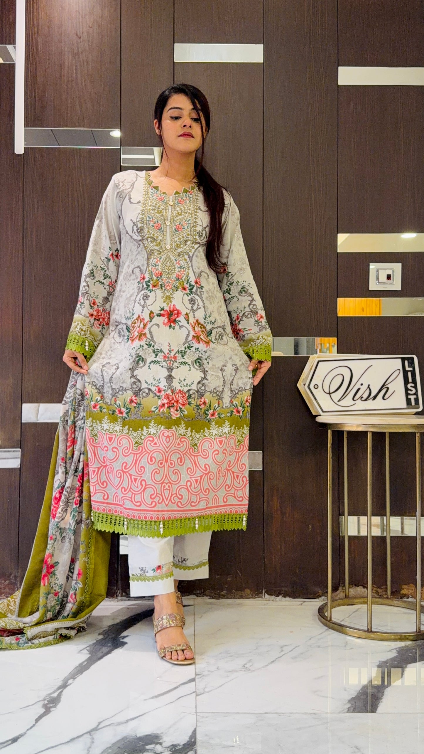 Raunak-e-Ramadan Pakistani Lawn Set 07