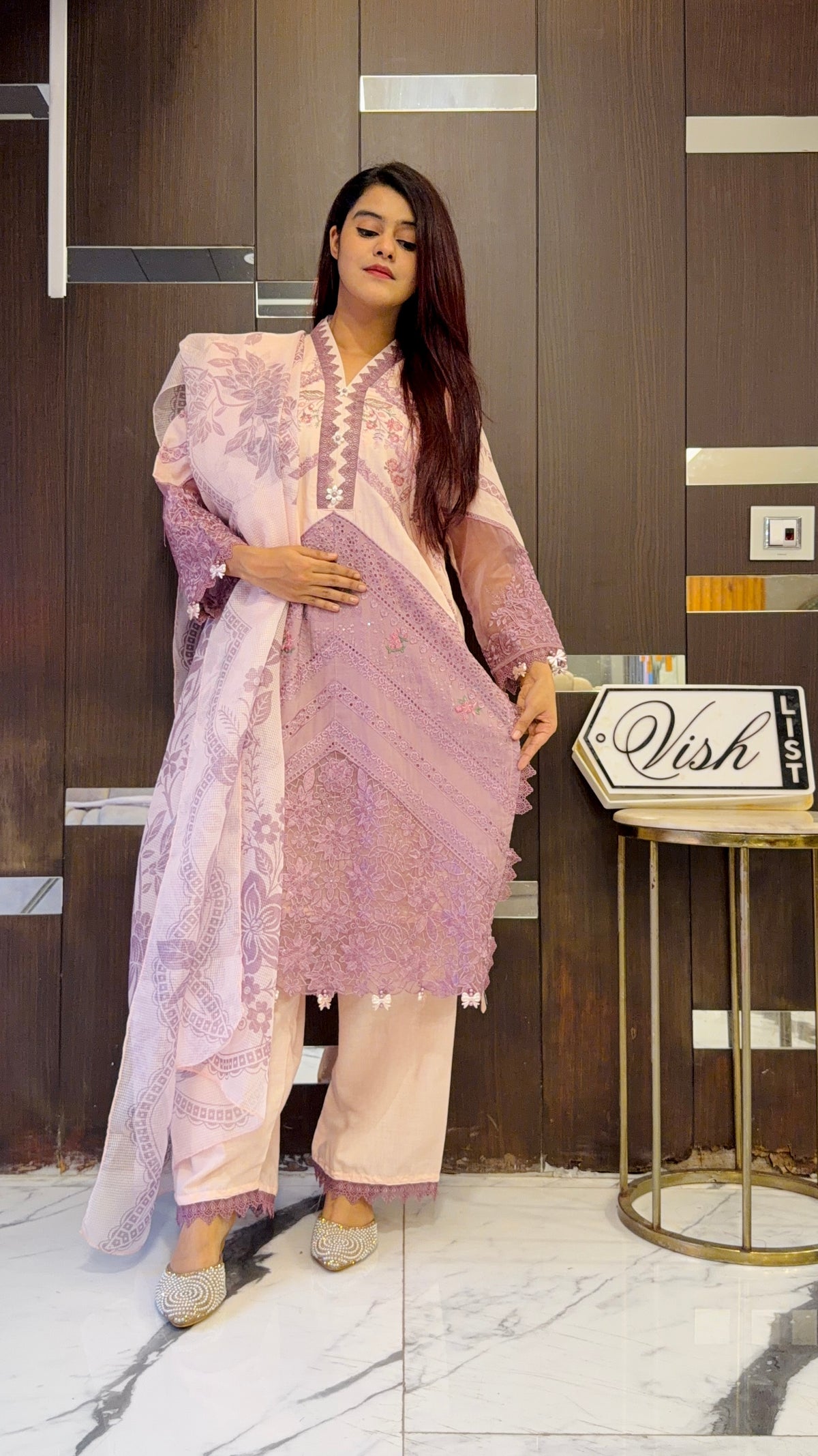 Kifara Pakistani Luxe Lawn Set 05