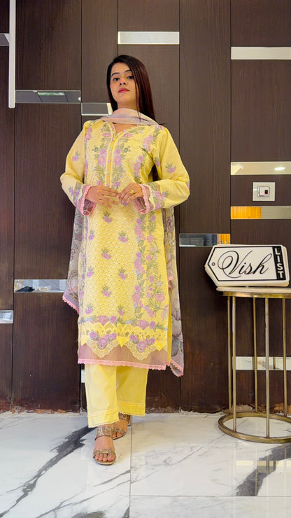 Dananeer Pakistani Luxe Lawn Set 06