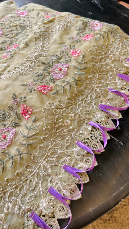 Hania Pakistani Luxe Lawn Set 05