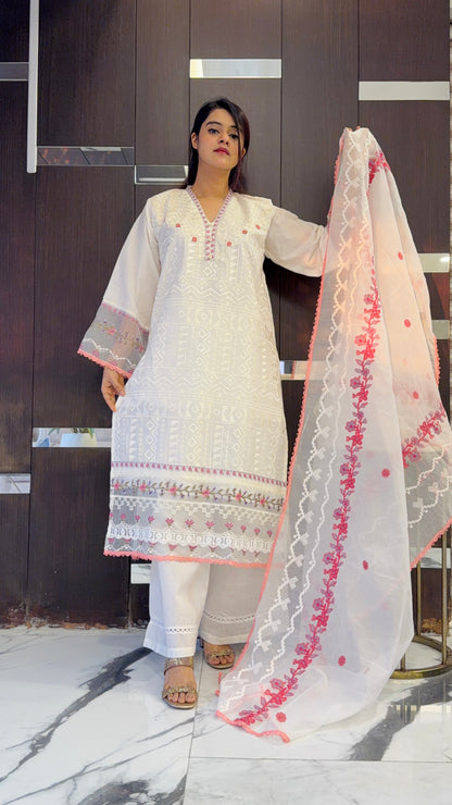 Anah Pakistani Lawn Set 01