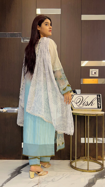 Hafza Pakistan Luxe Lawn Set 06