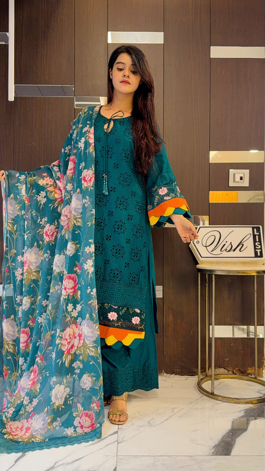 Raha Pakistani Luxe Lawn Set 13