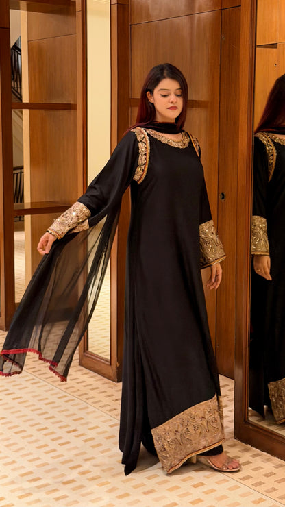 Farhana Kashmiri Pakistani Kaftan